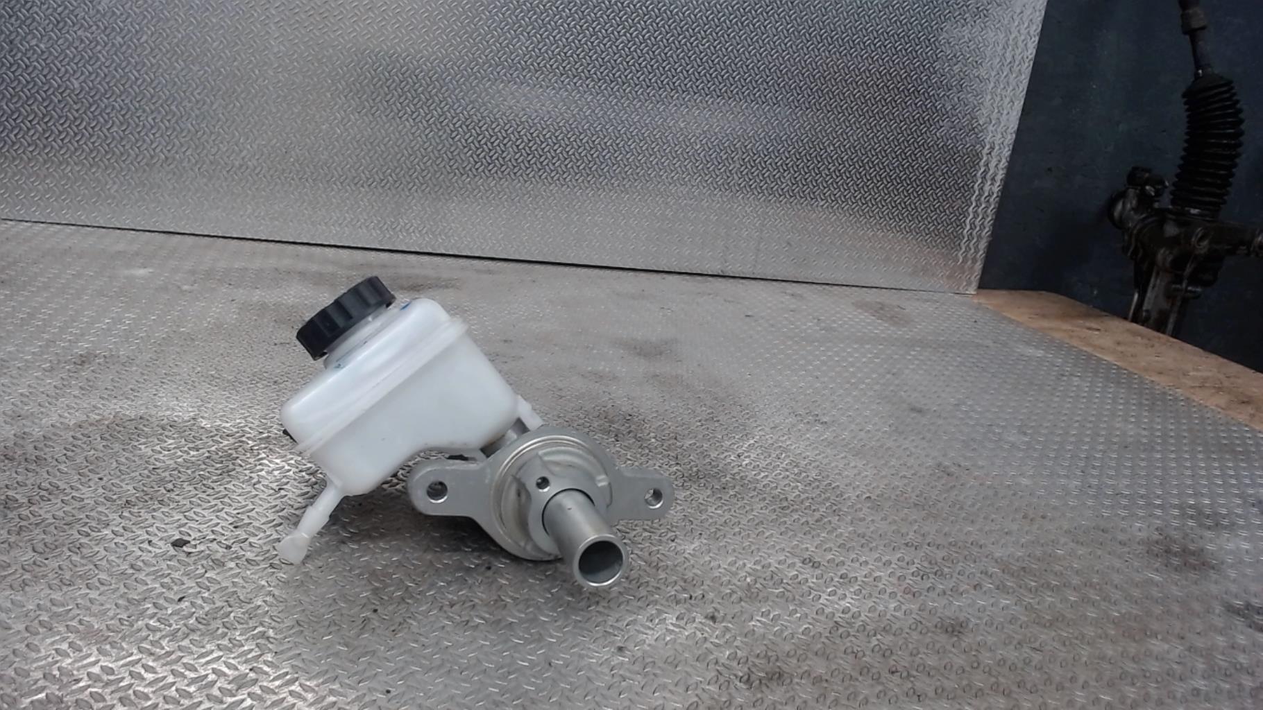 Maitre cylindre (freinage) MINI MINI 3 F56 PHASE 1 Essence - 1