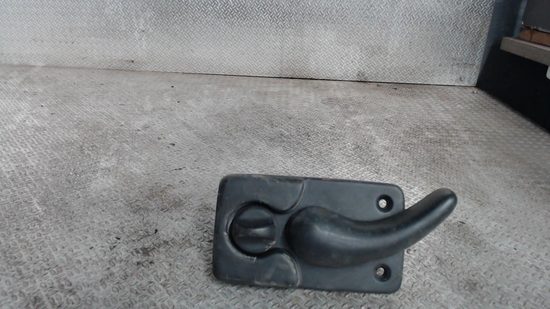 Poignee interieur porte laterale droite RENAULT MASTER 2 PHASE 2 Diesel - 1