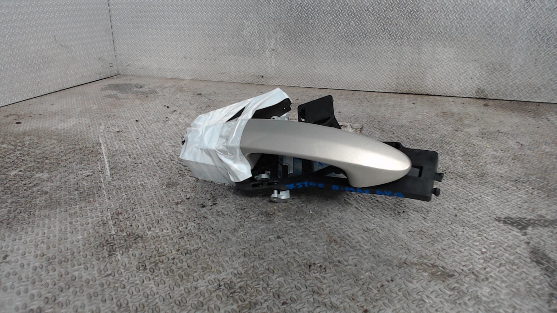 Poignee porte avant gauche FORD B-MAX Diesel - 1