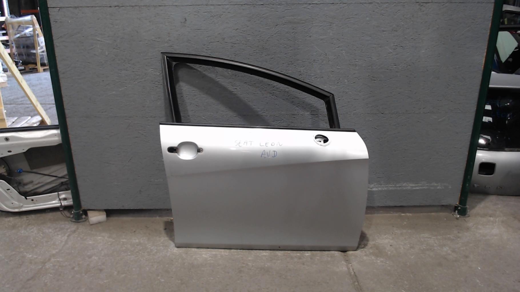 Porte avant droit SEAT LEON 2 PHASE 1 Diesel - 1