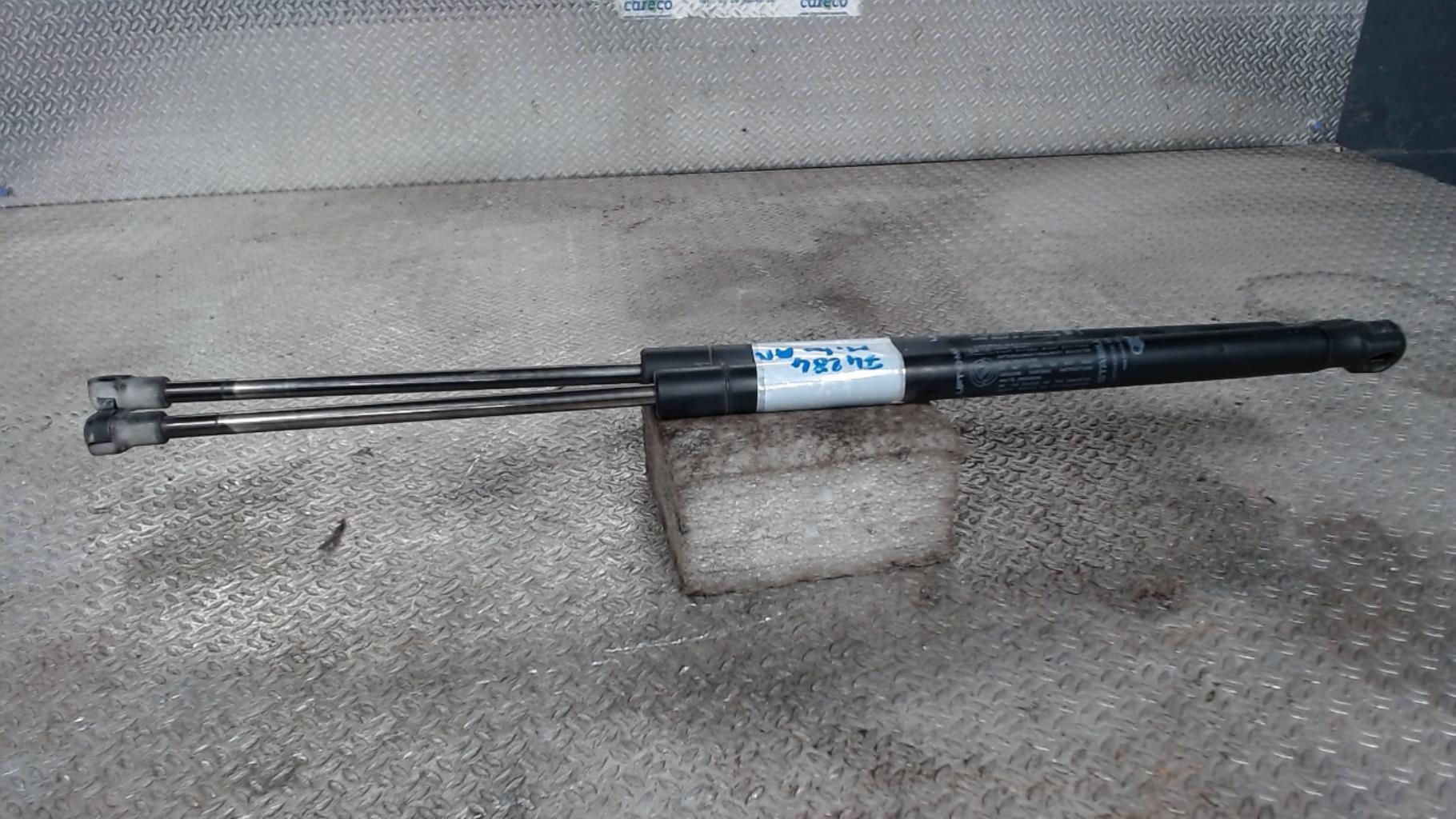 Verin de coffre ALFA ROMEO MITO PHASE 1 Diesel - 1