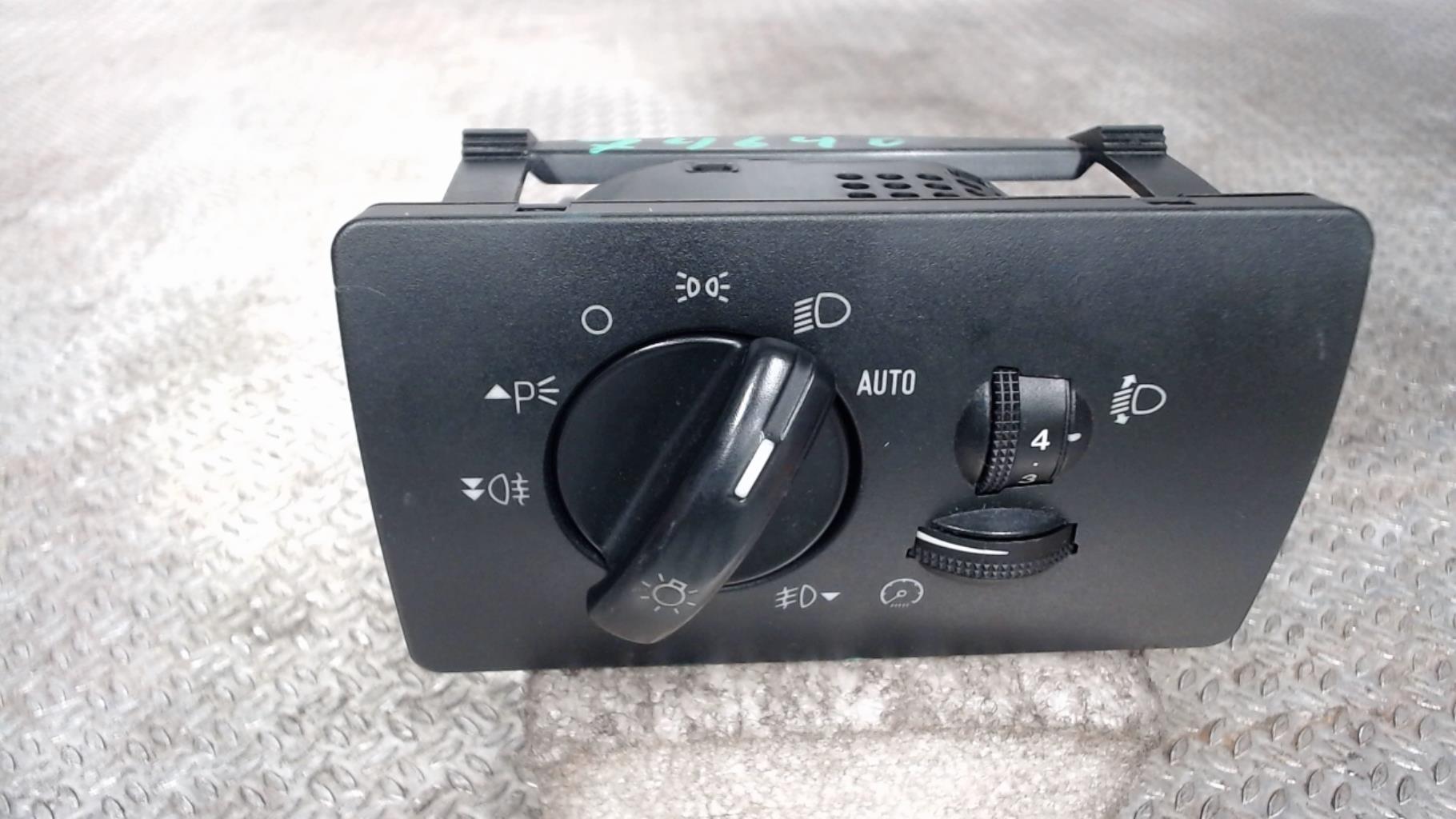 Commande de phare FORD MONDEO 2 Diesel - 1