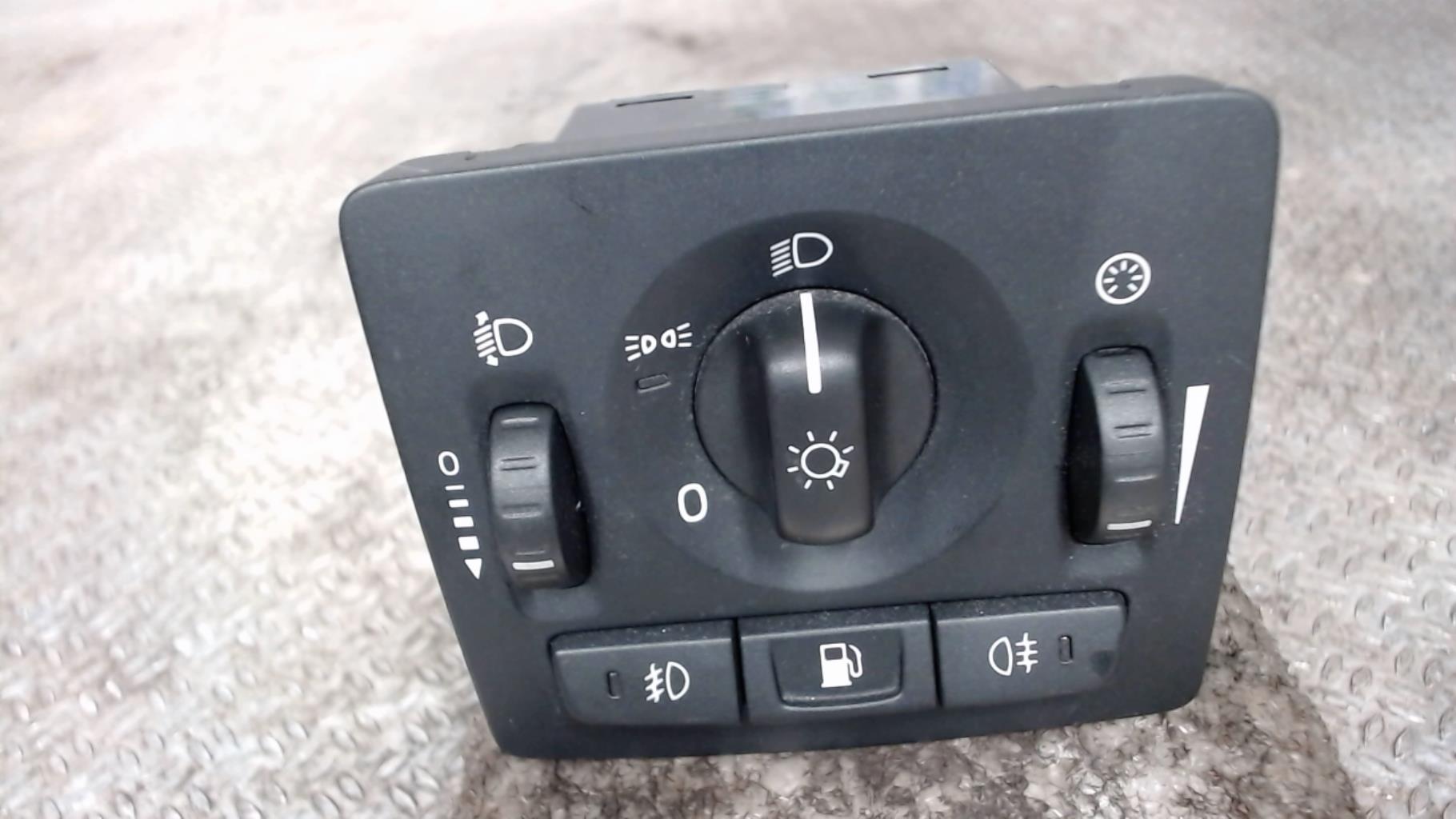 Commande de phare VOLVO C 30 PHASE 1 Diesel - 1