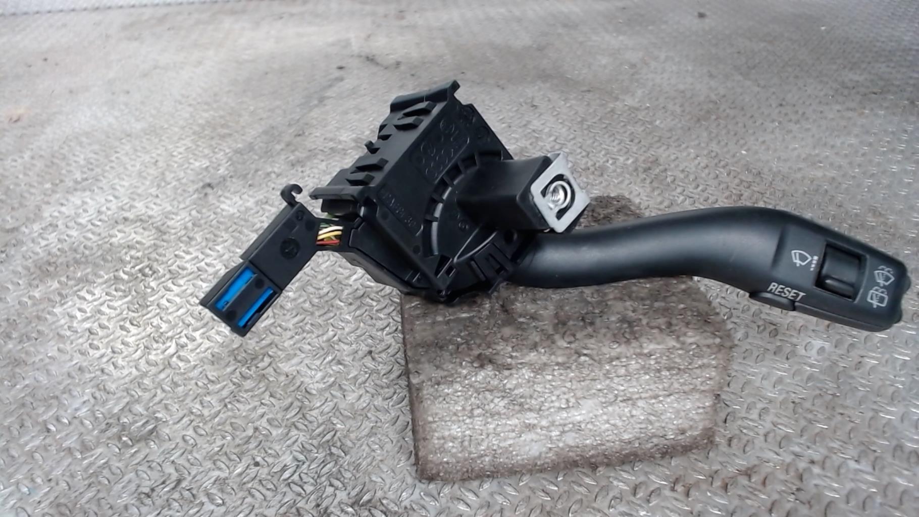 Commodo d'essuie glaces AUDI A3 2 SPORTBACK PHASE 1 Diesel - 1