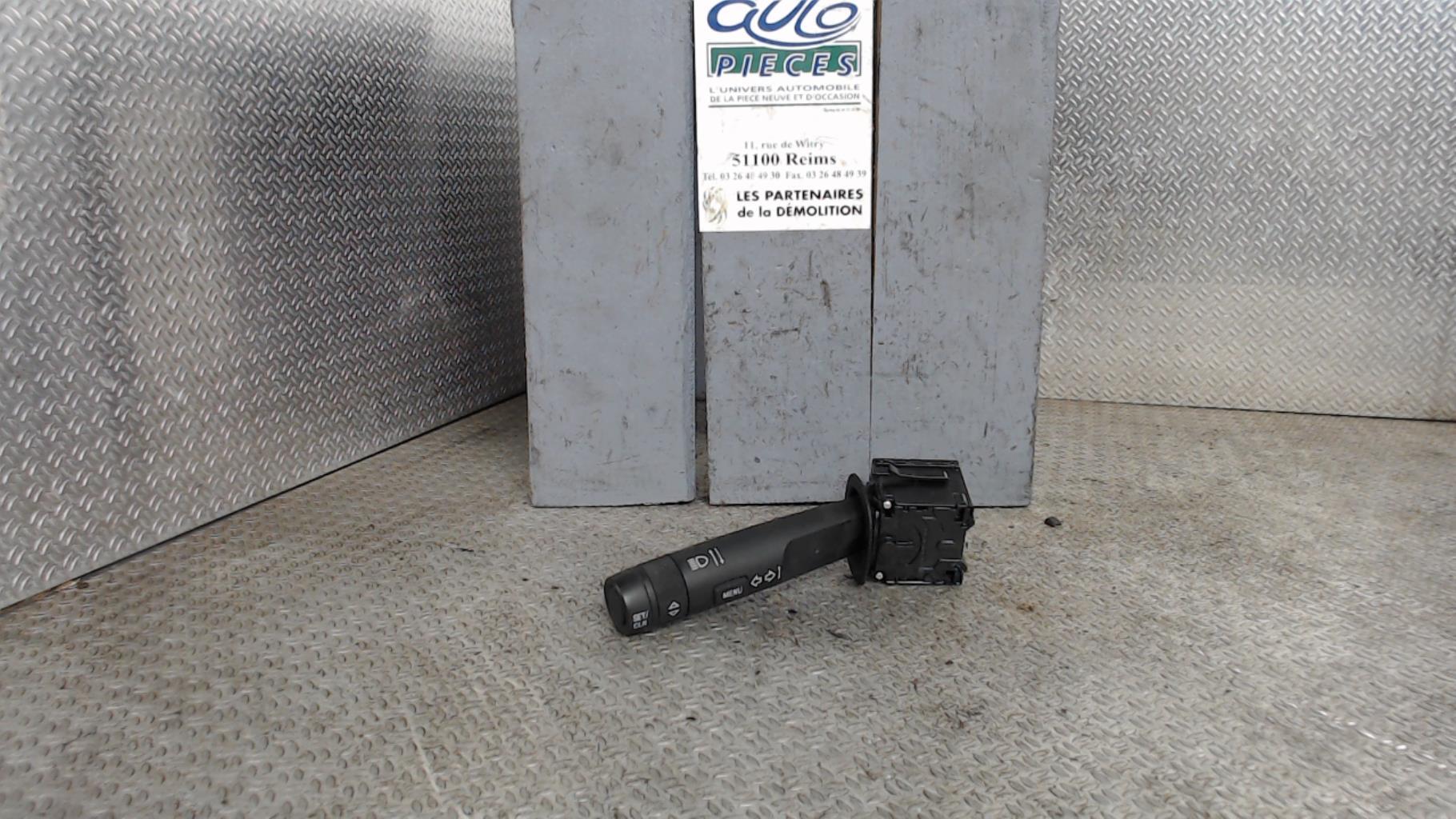Commodo phare OPEL MOKKA 1 Diesel - 1
