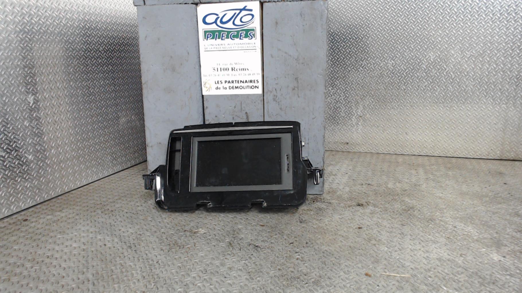 Ecran GPS RENAULT MEGANE 3 PHASE 2 BREAK Diesel - 1