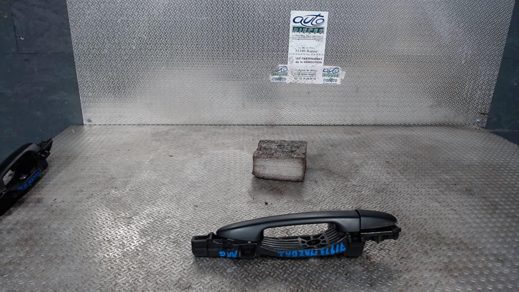 Poignee porte arriere gauche MAZDA 2 2 PHASE 1 Essence - 1