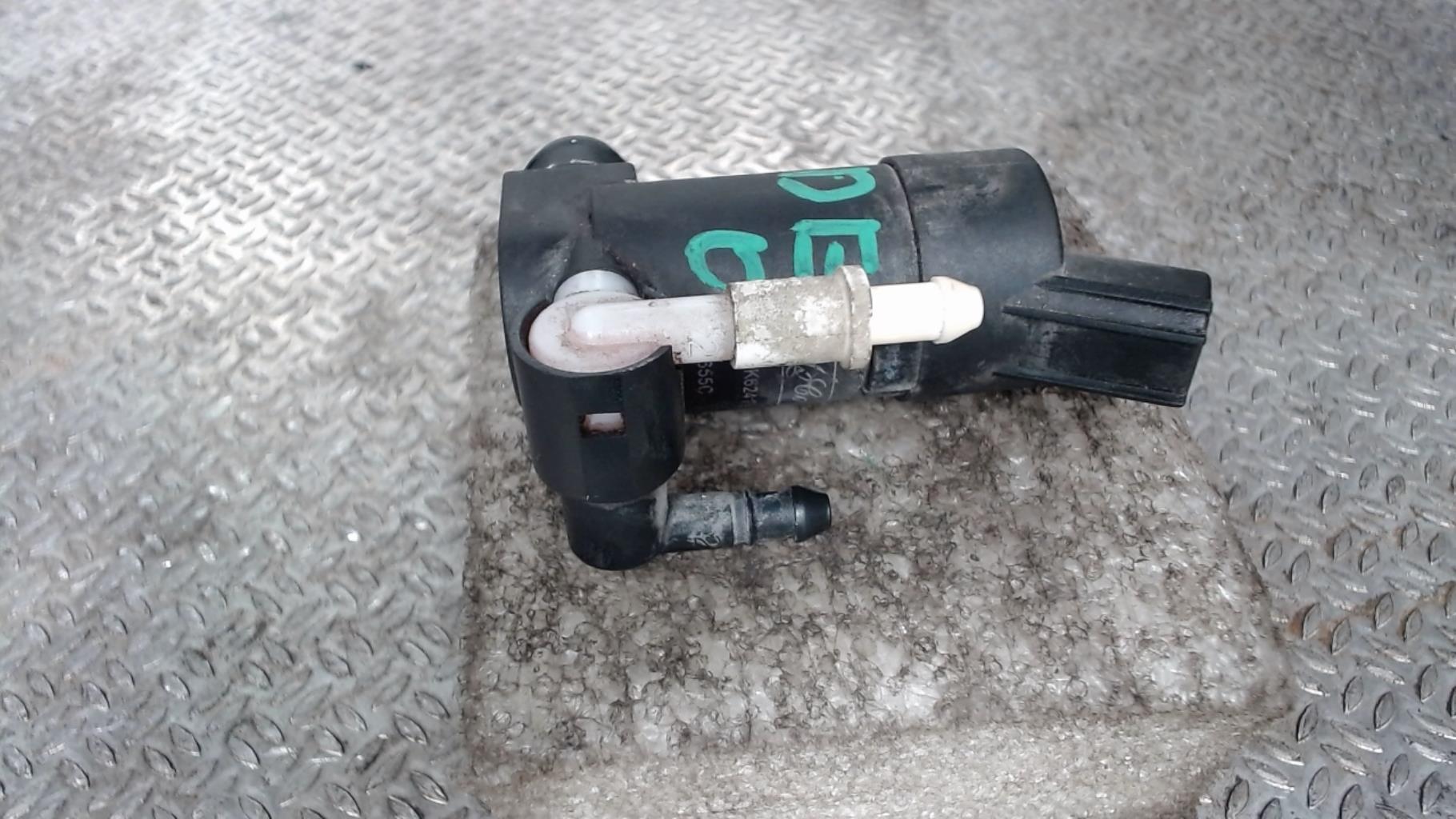 Pompe lave glace avant FORD MONDEO 2 Diesel - 1