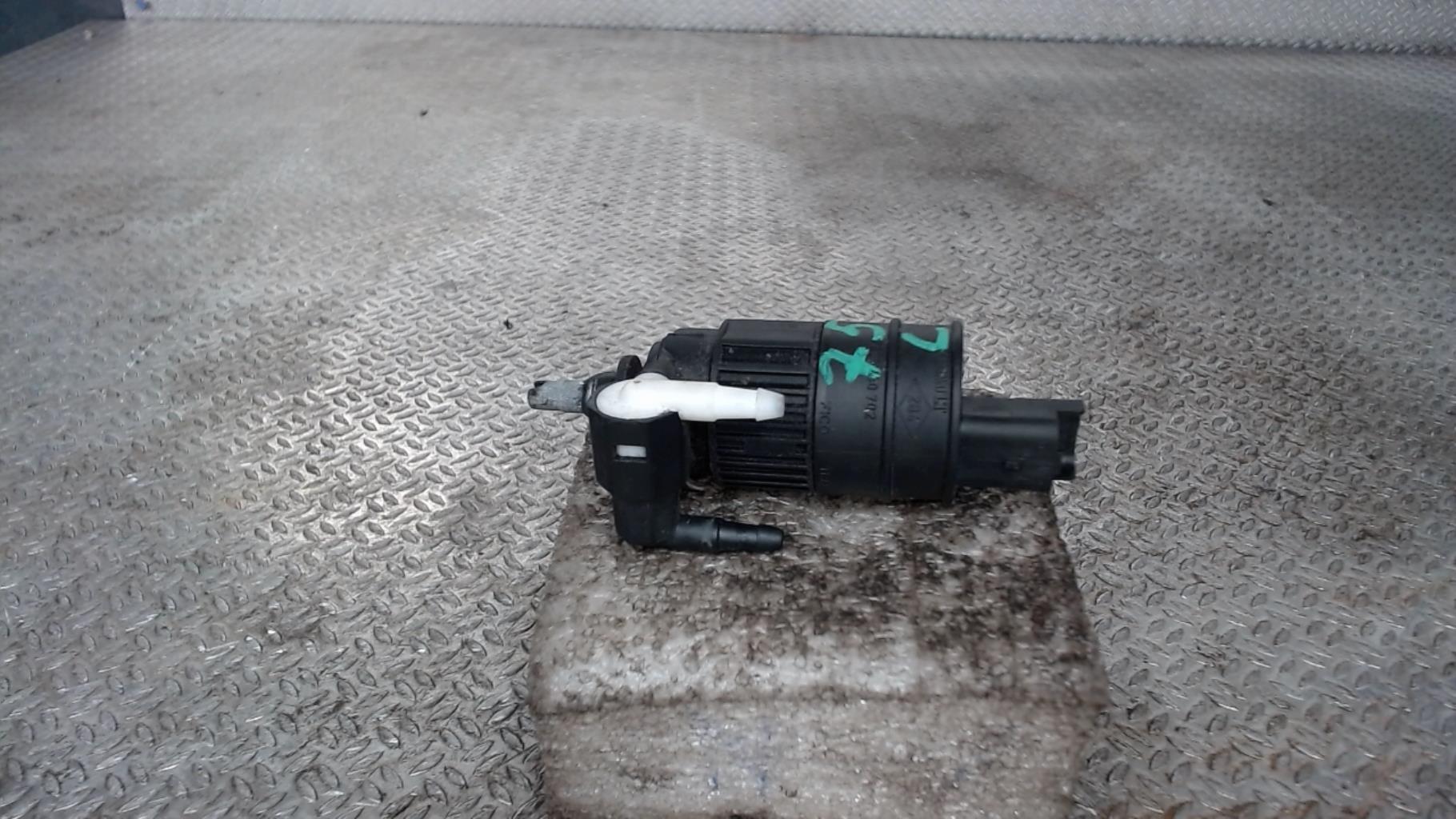 Pompe lave glace avant RENAULT CLIO 2 PHASE 2 Diesel - 1