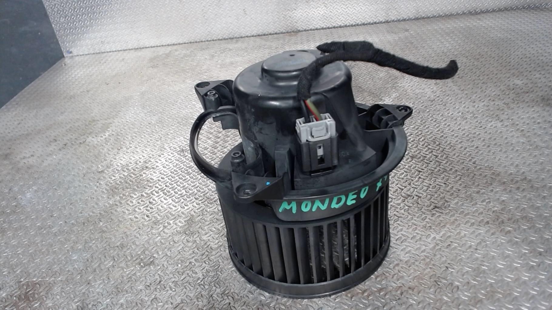 Pulseur d'air FORD MONDEO 2 Diesel - 1