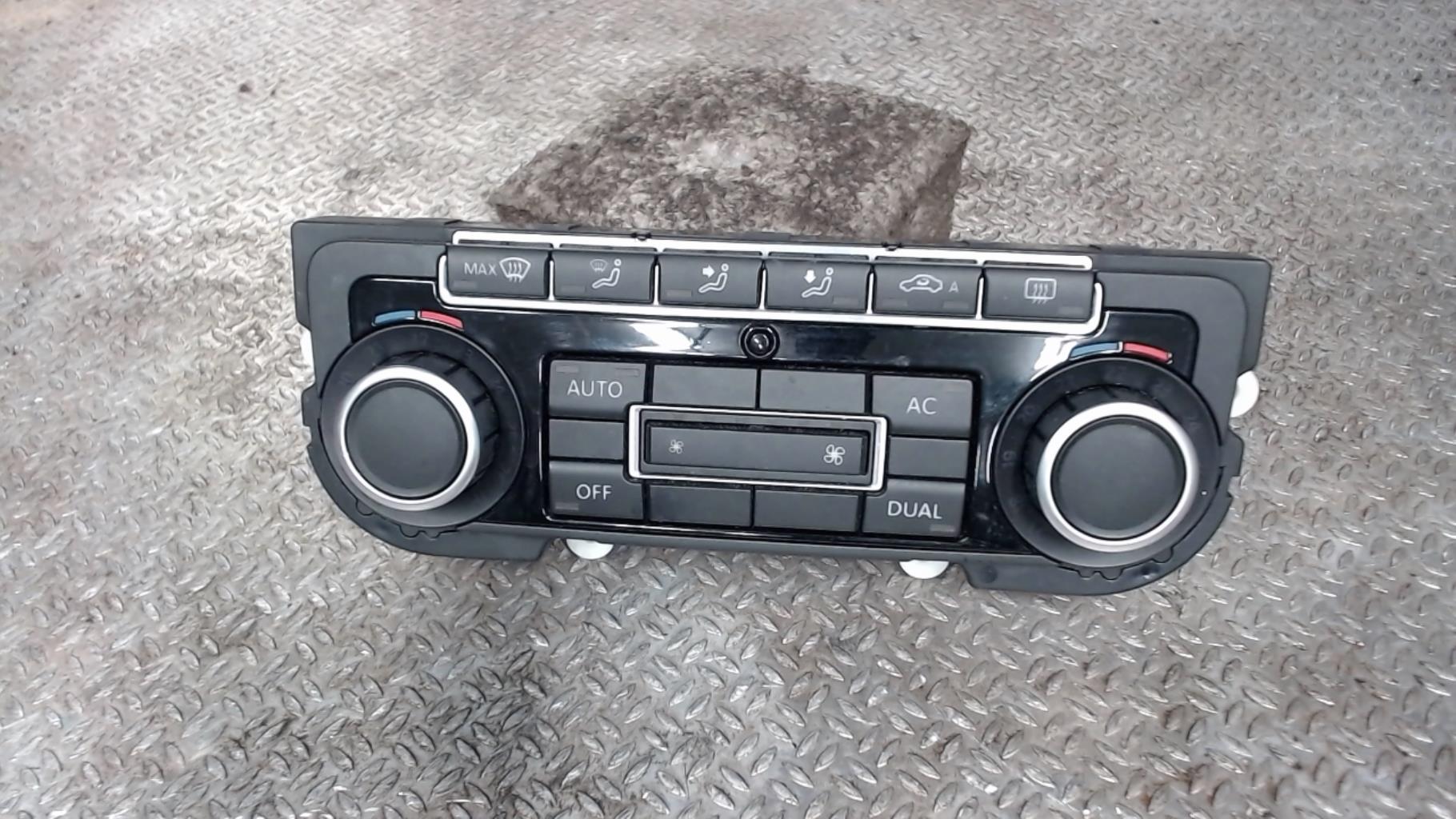 Commande chauffage VOLKSWAGEN GOLF 6 Diesel - 1