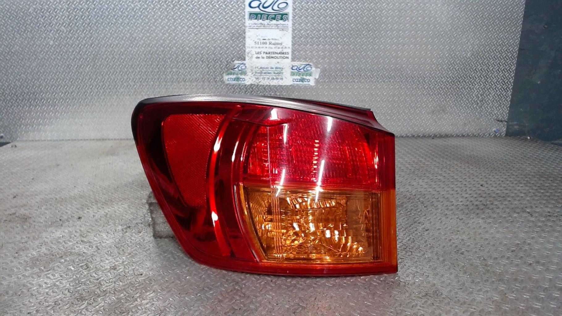Feu arriere principal gauche (feux) LEXUS IS 2 PHASE 1 Diesel - 1