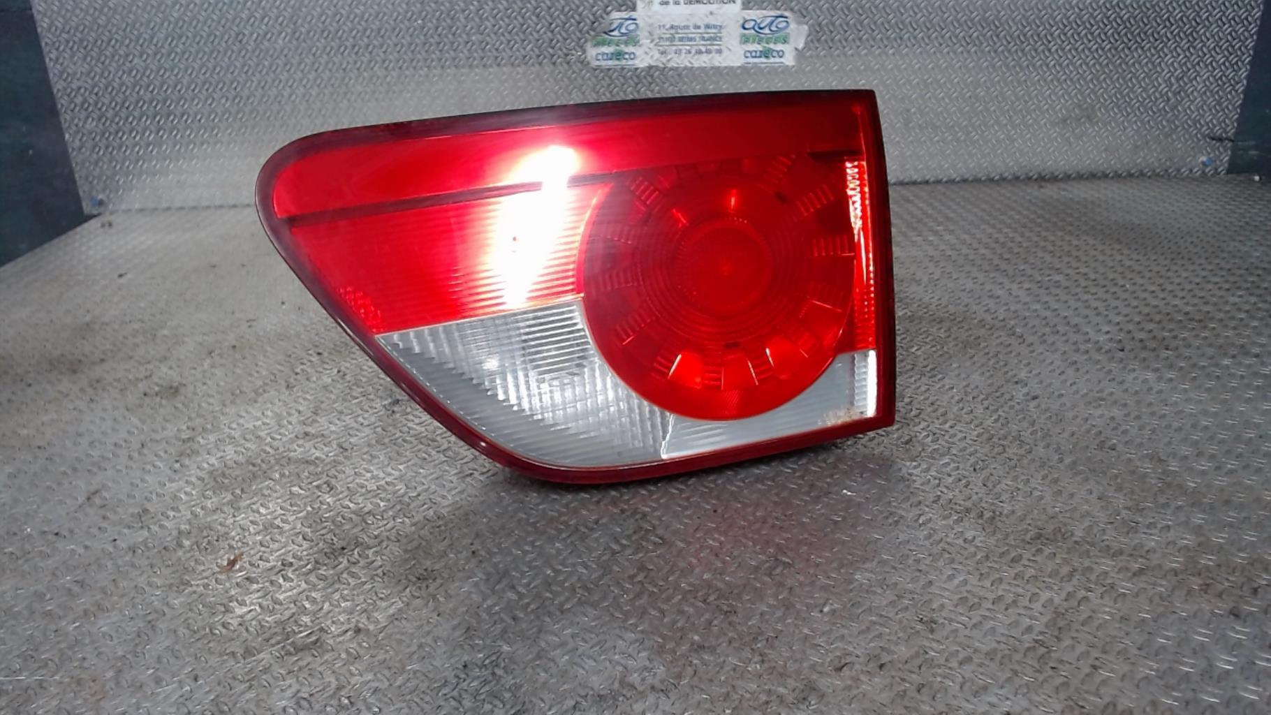 Feu arriere secondaire droit (feux) SEAT ALTEA XL FREETRACK PHASE 1 Diesel - 1