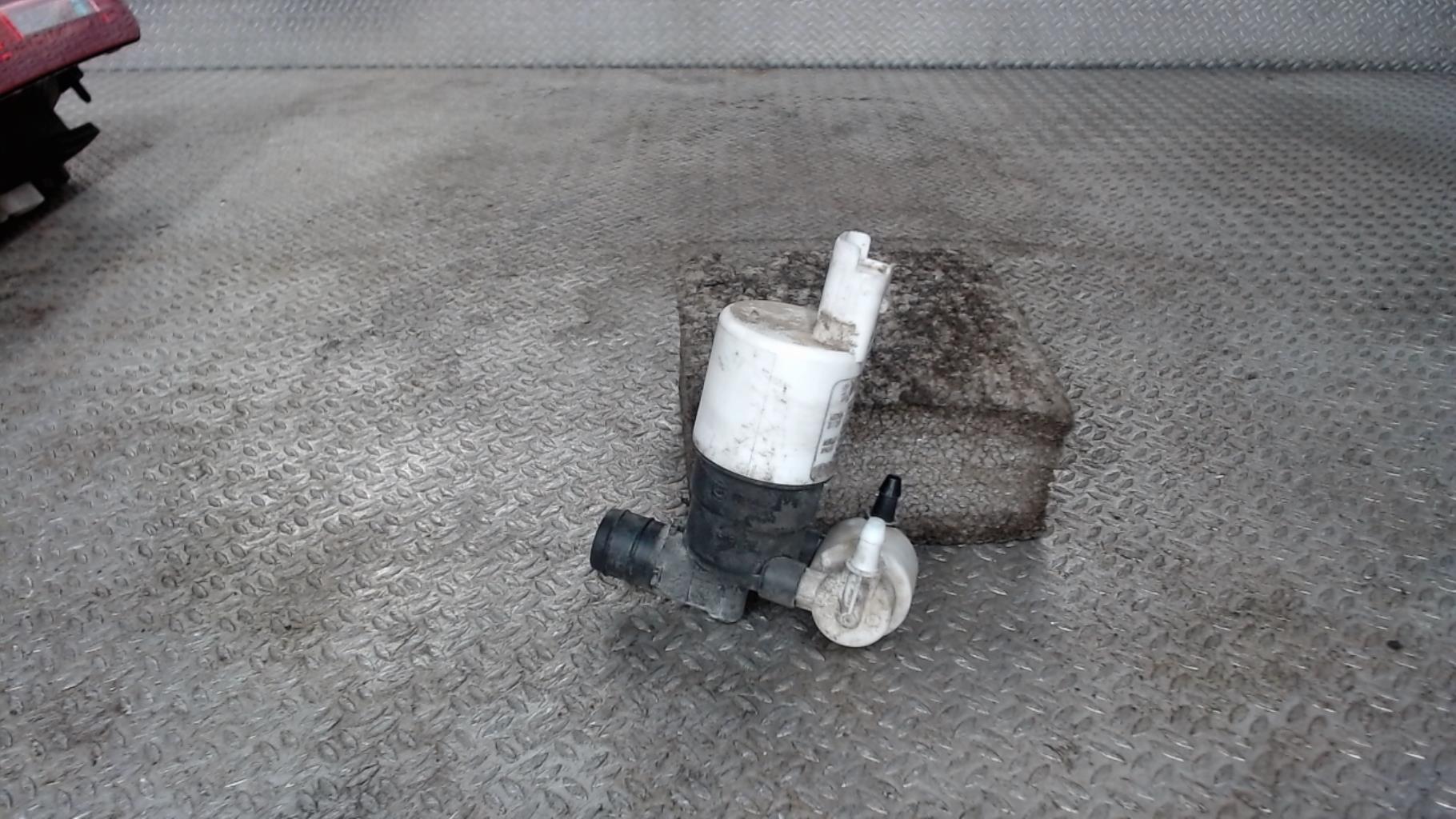 Pompe lave glace avant CITROEN C4 2 PHASE 1 Diesel - 1