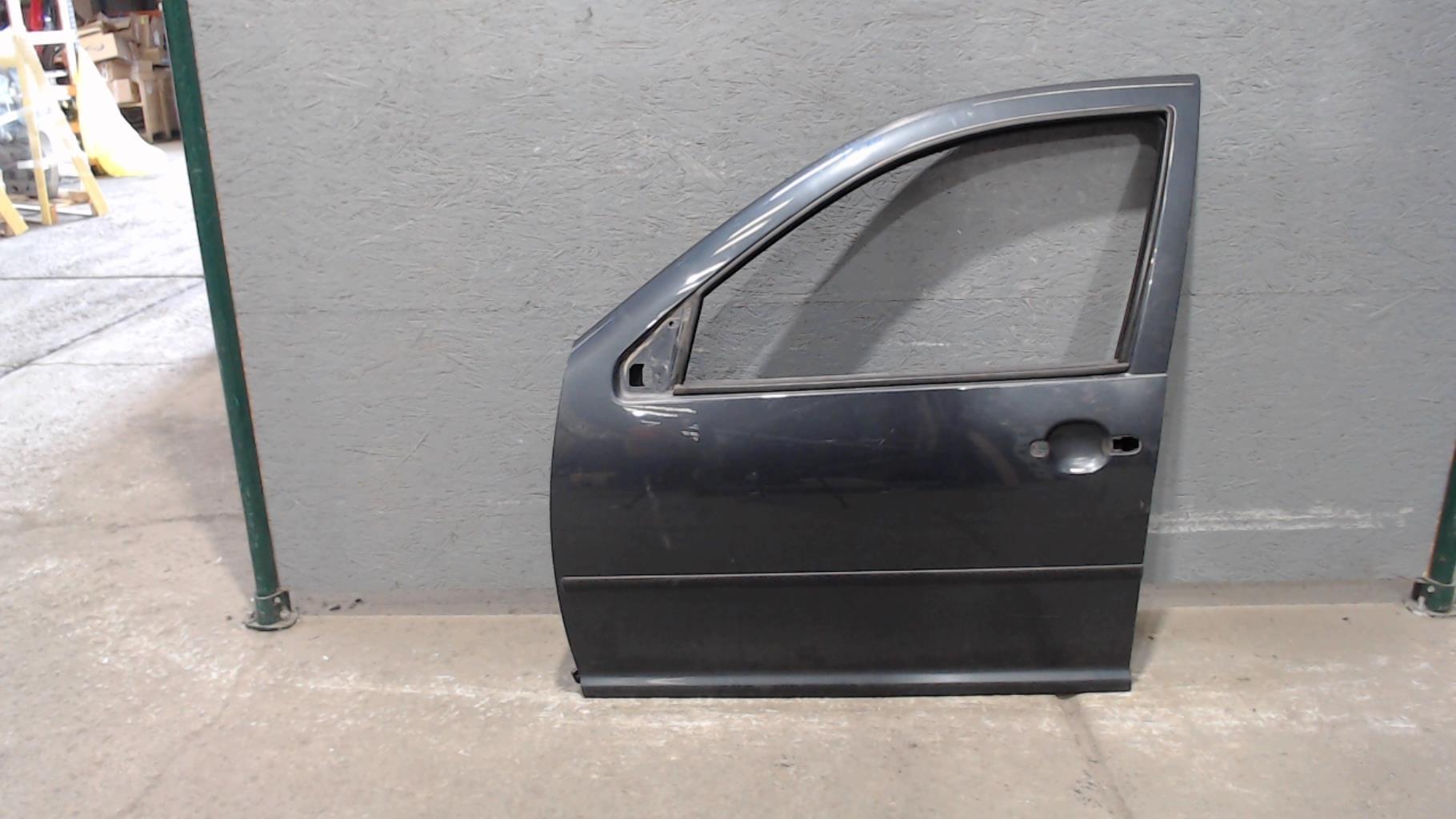 Porte avant gauche VOLKSWAGEN BORA Diesel - 1
