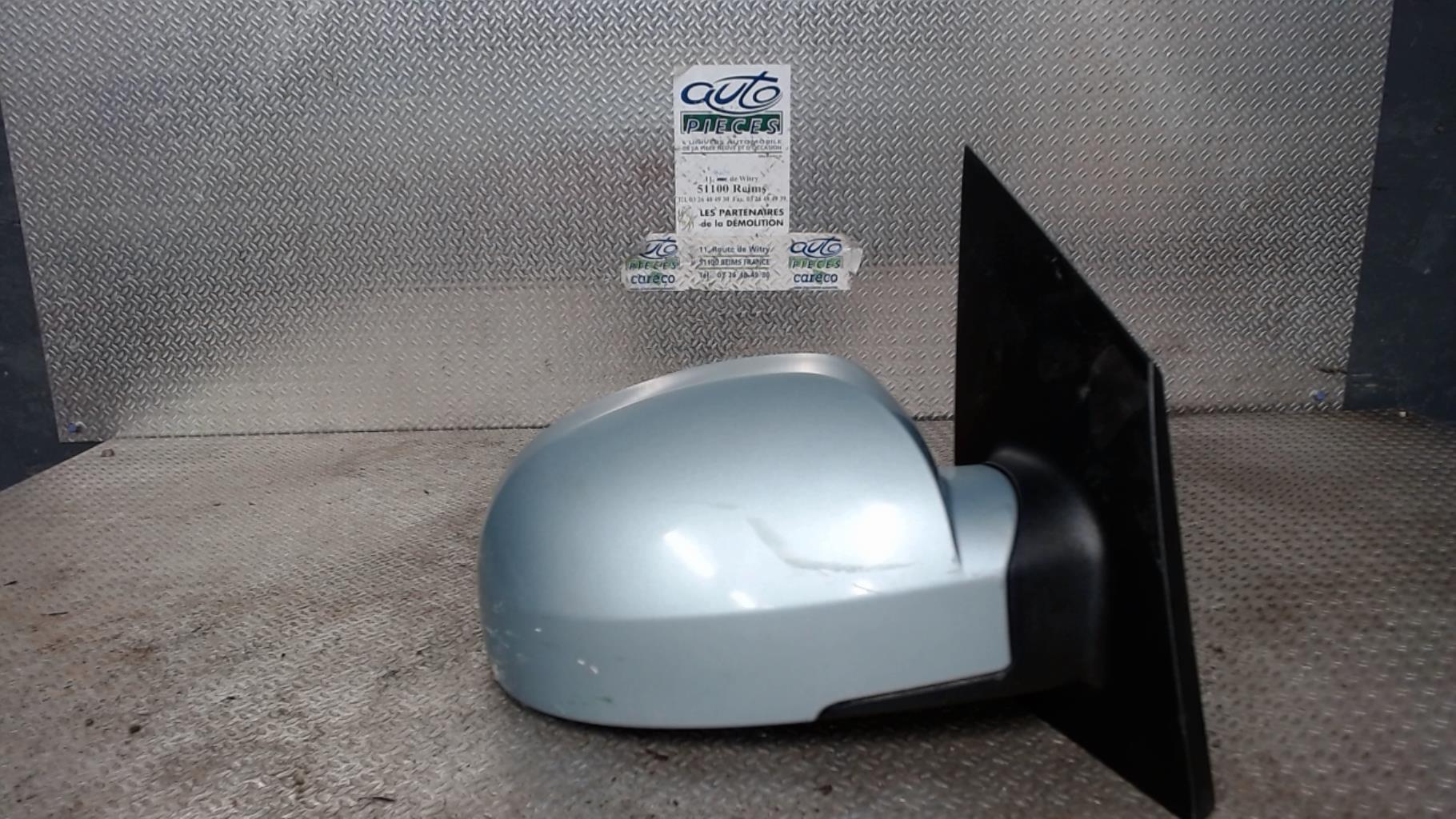 Retroviseur droit HYUNDAI GETZ PHASE 1 Essence - 1