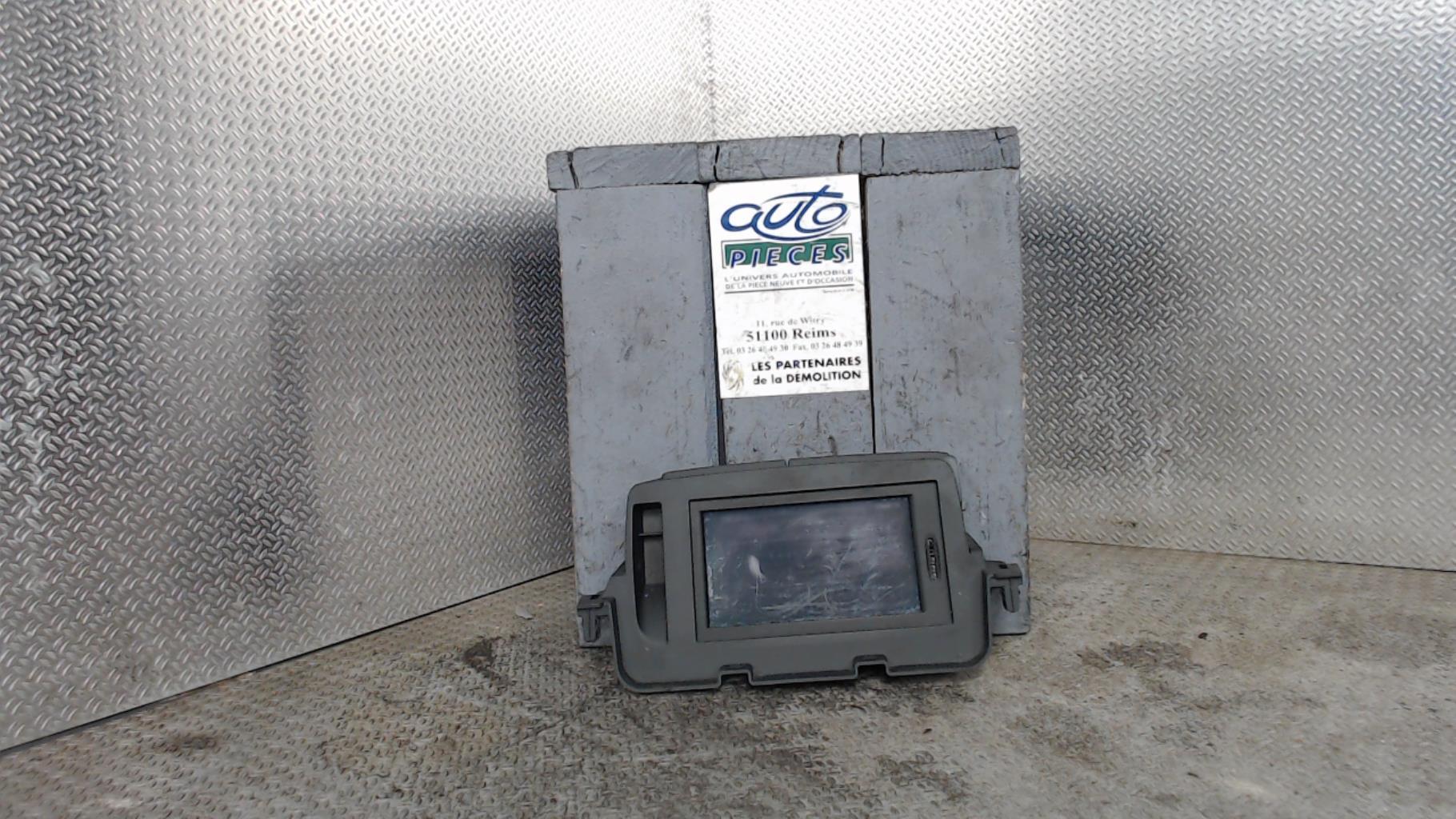 Ecran GPS RENAULT MEGANE 3 PHASE 1 Diesel - 1