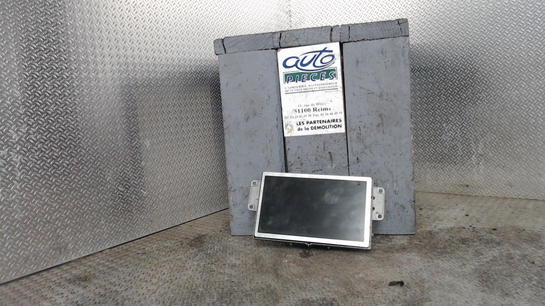 Ecran GPS PEUGEOT 407 PHASE 1 Diesel - 1