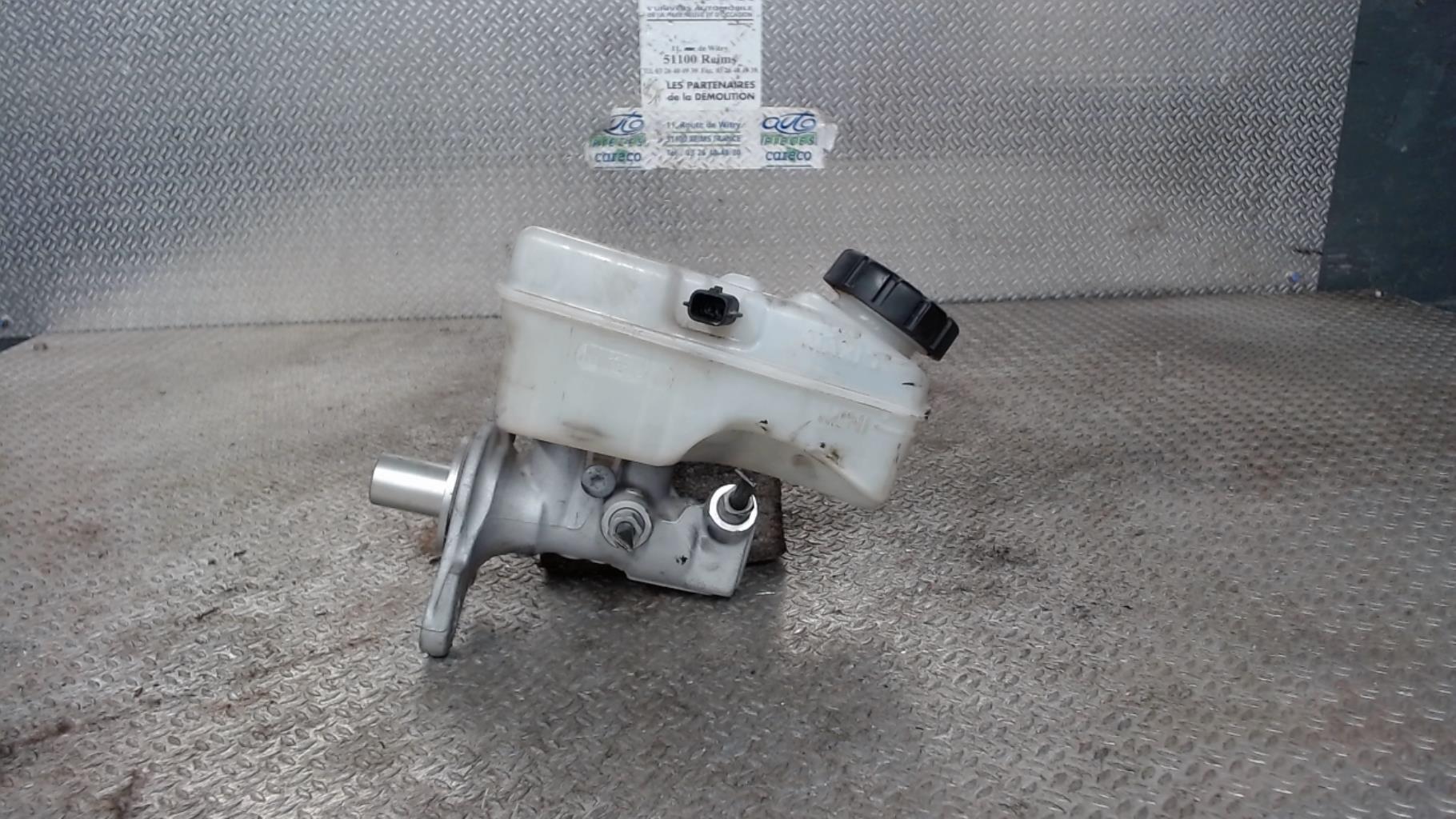 Maitre cylindre (freinage) RENAULT CLIO 4 PHASE 1 Essence - 1