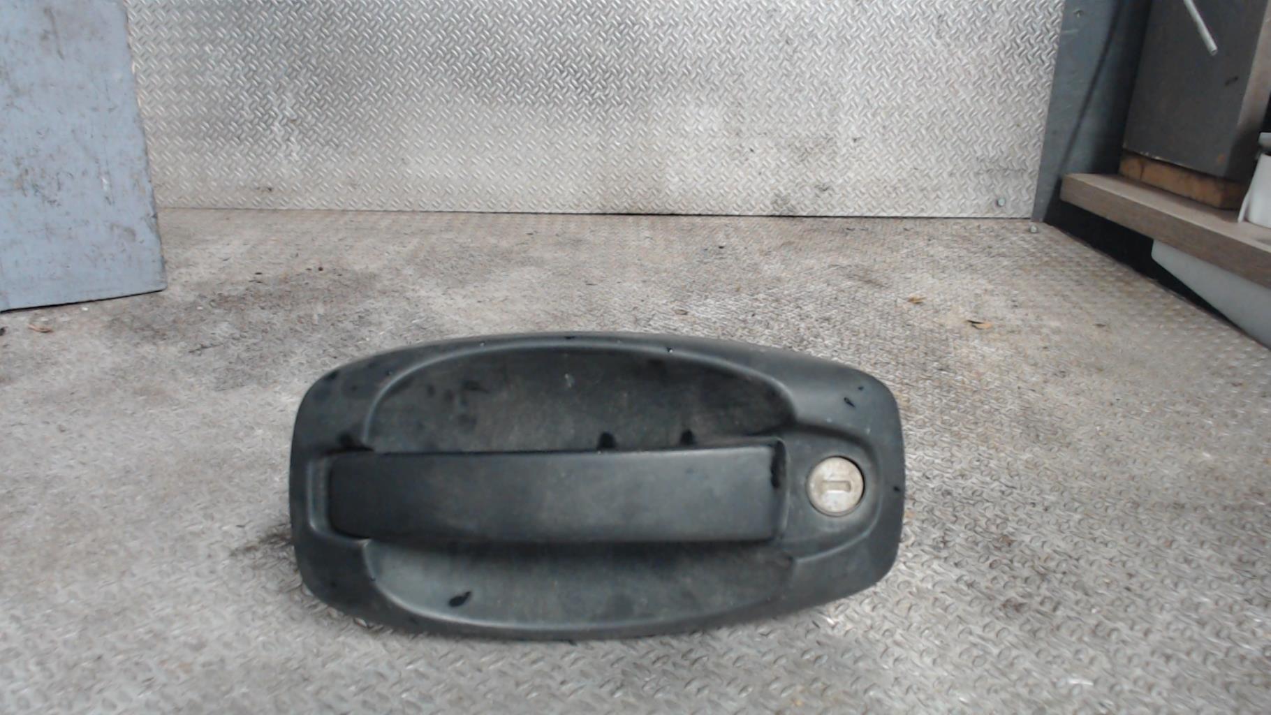 Poignee porte coffre gauche CITROEN NEMO Diesel - 1