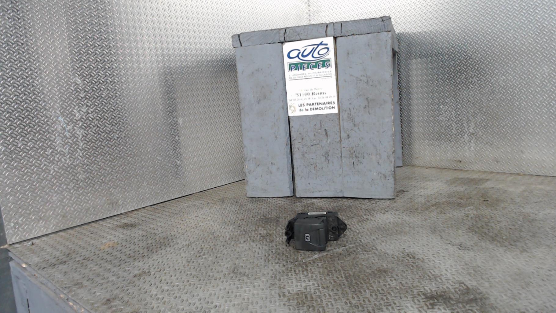 Poignee electrique frein a main RENAULT MEGANE 3 PHASE 2 BREAK Diesel - 1
