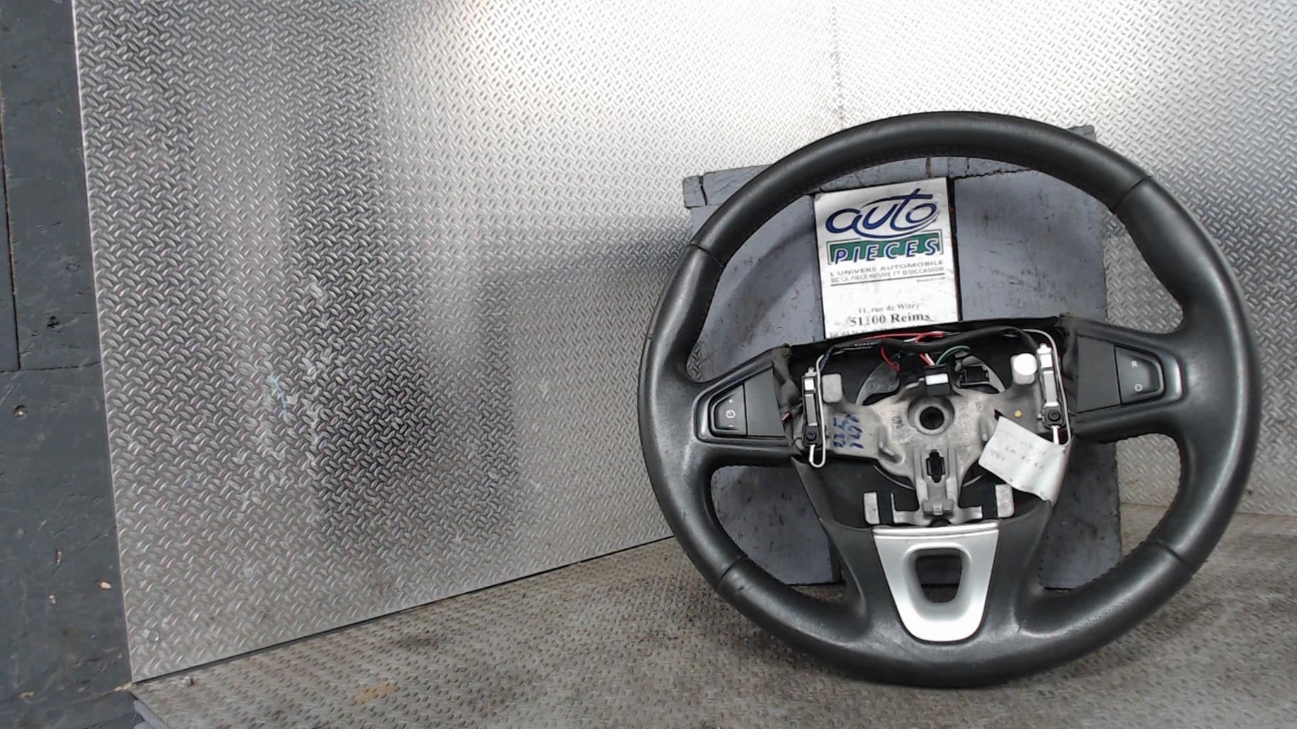 Volant RENAULT SCENIC 3 PHASE 1  - 1
