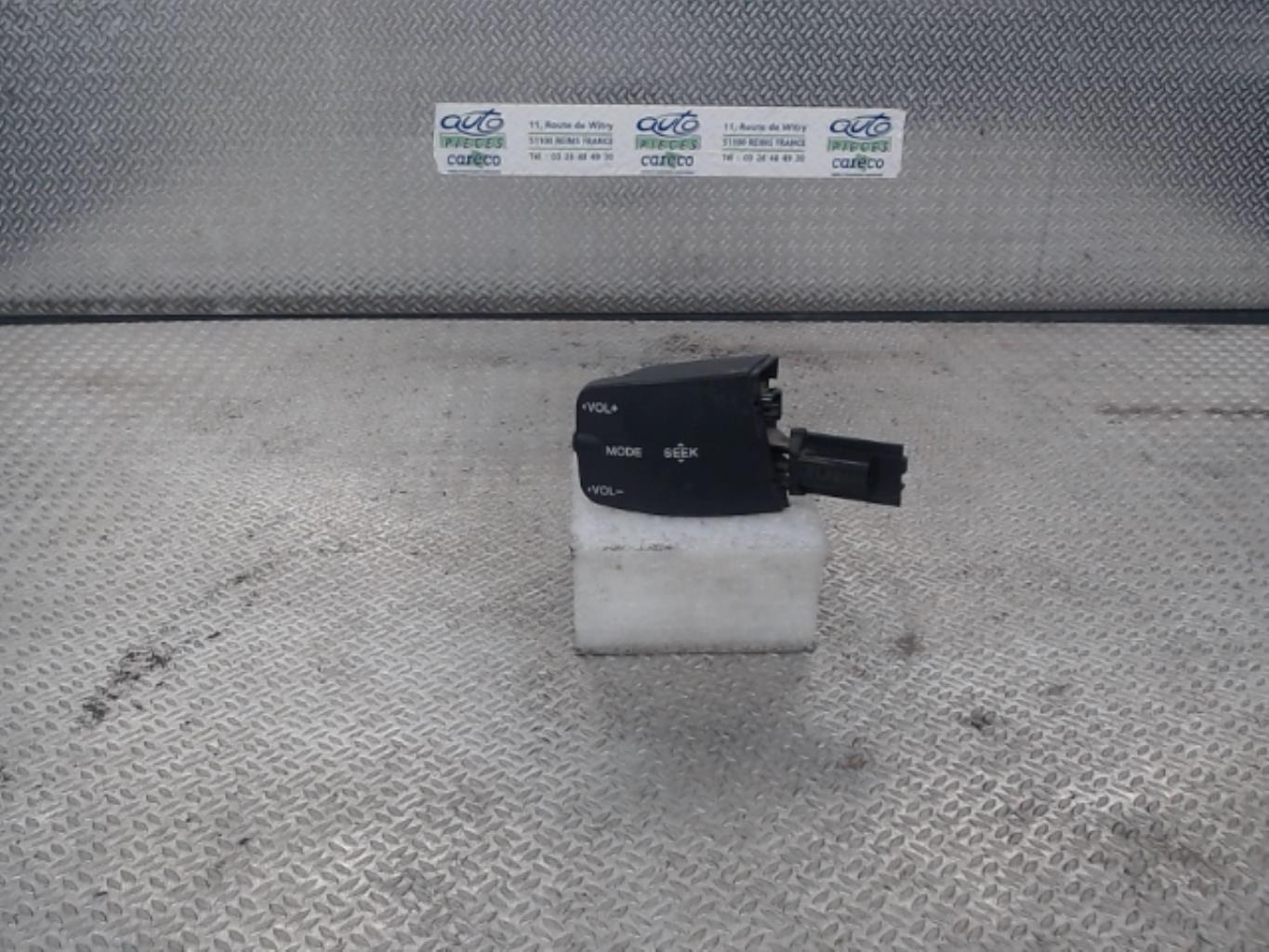 Commande autoradio FORD TRANSIT CONNECT 1 PHASE 3 Diesel - 1