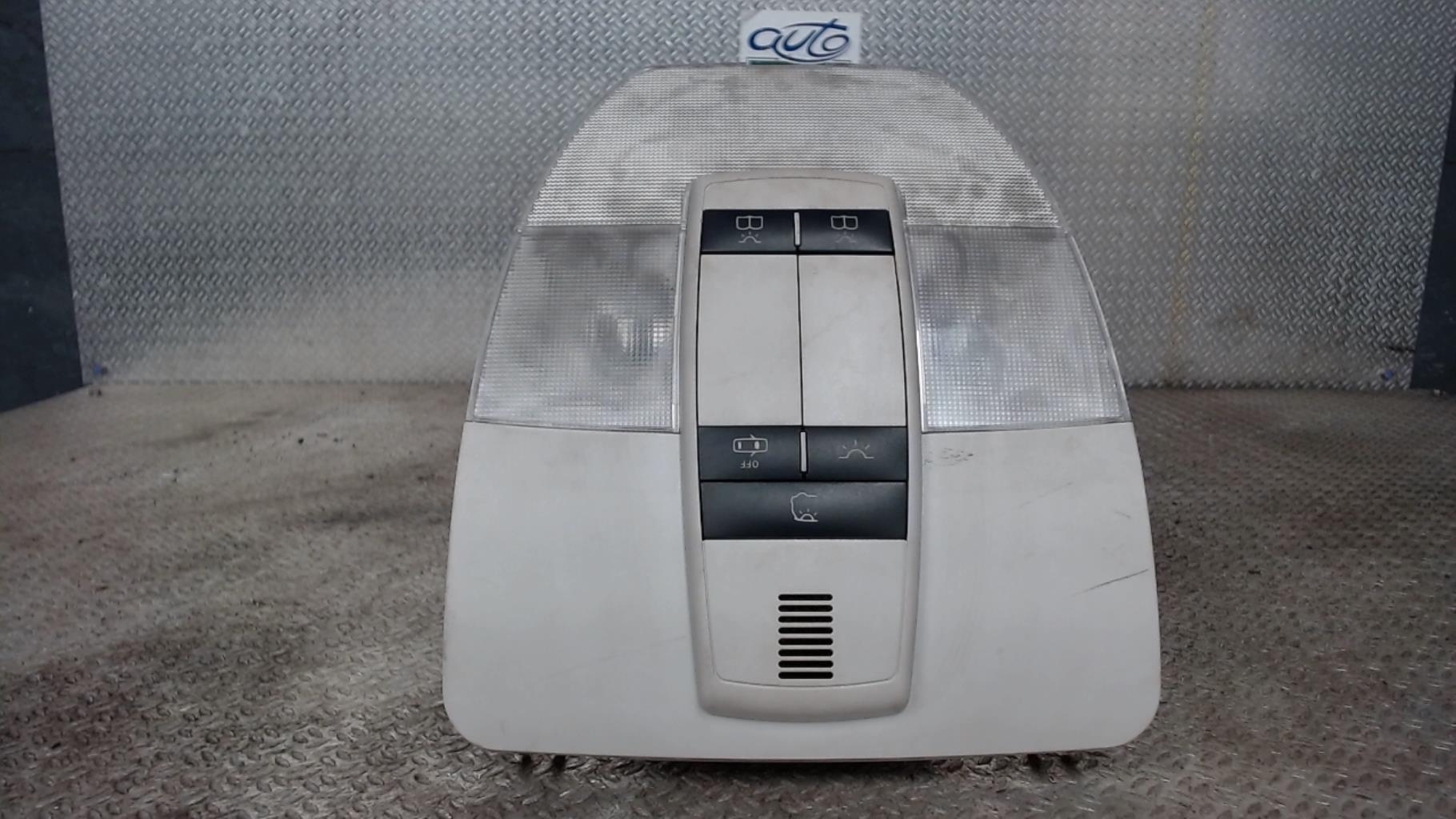 Eclairage de plafonnier MERCEDES CLASSE A 169 PHASE 2 Diesel - 1