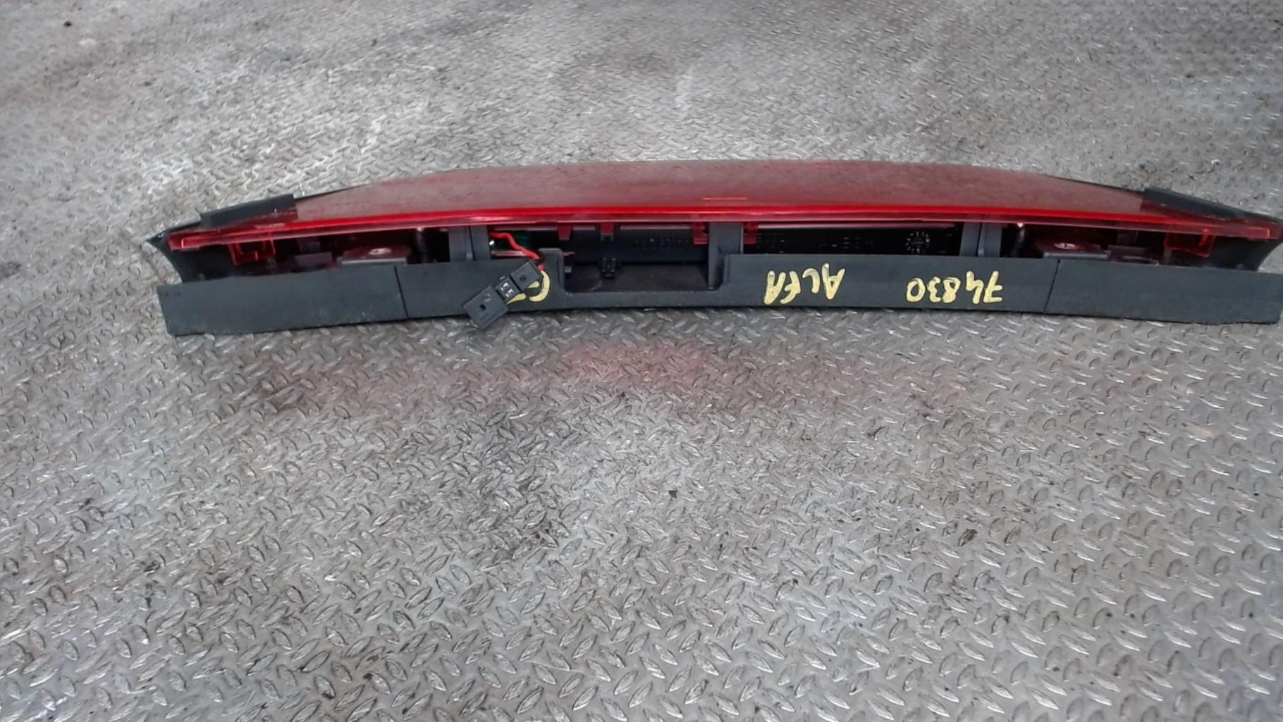 Feu arriere stop central ALFA ROMEO GT COUPE Diesel - 1