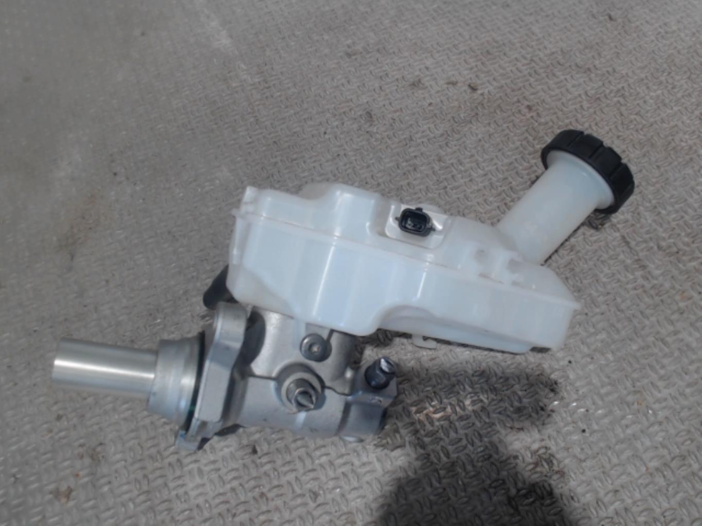 Maitre cylindre (freinage) RENAULT CAPTUR 2 Diesel - 1