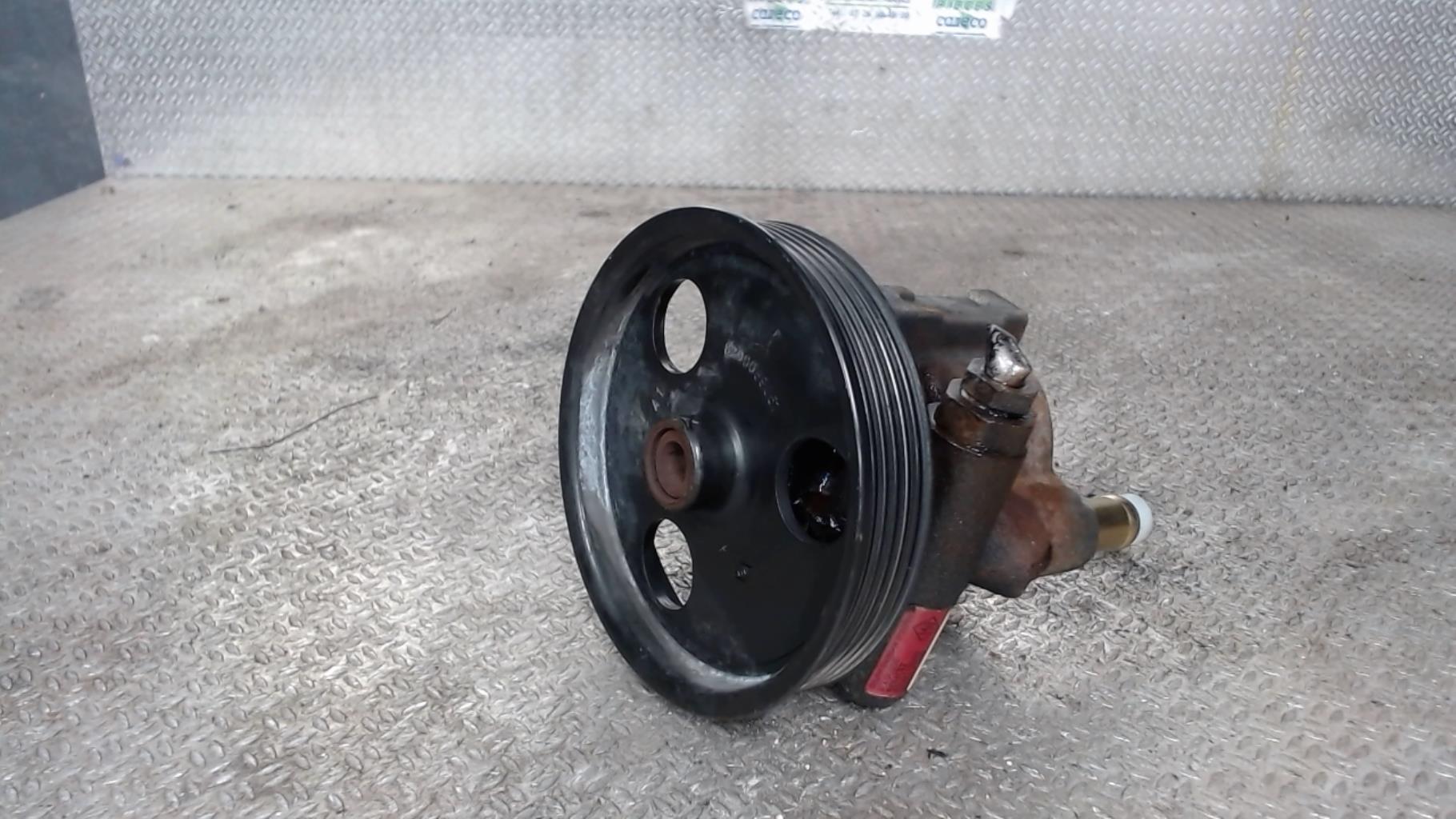 Pompe de direction RENAULT CLIO 2 PHASE 1 Essence - 1