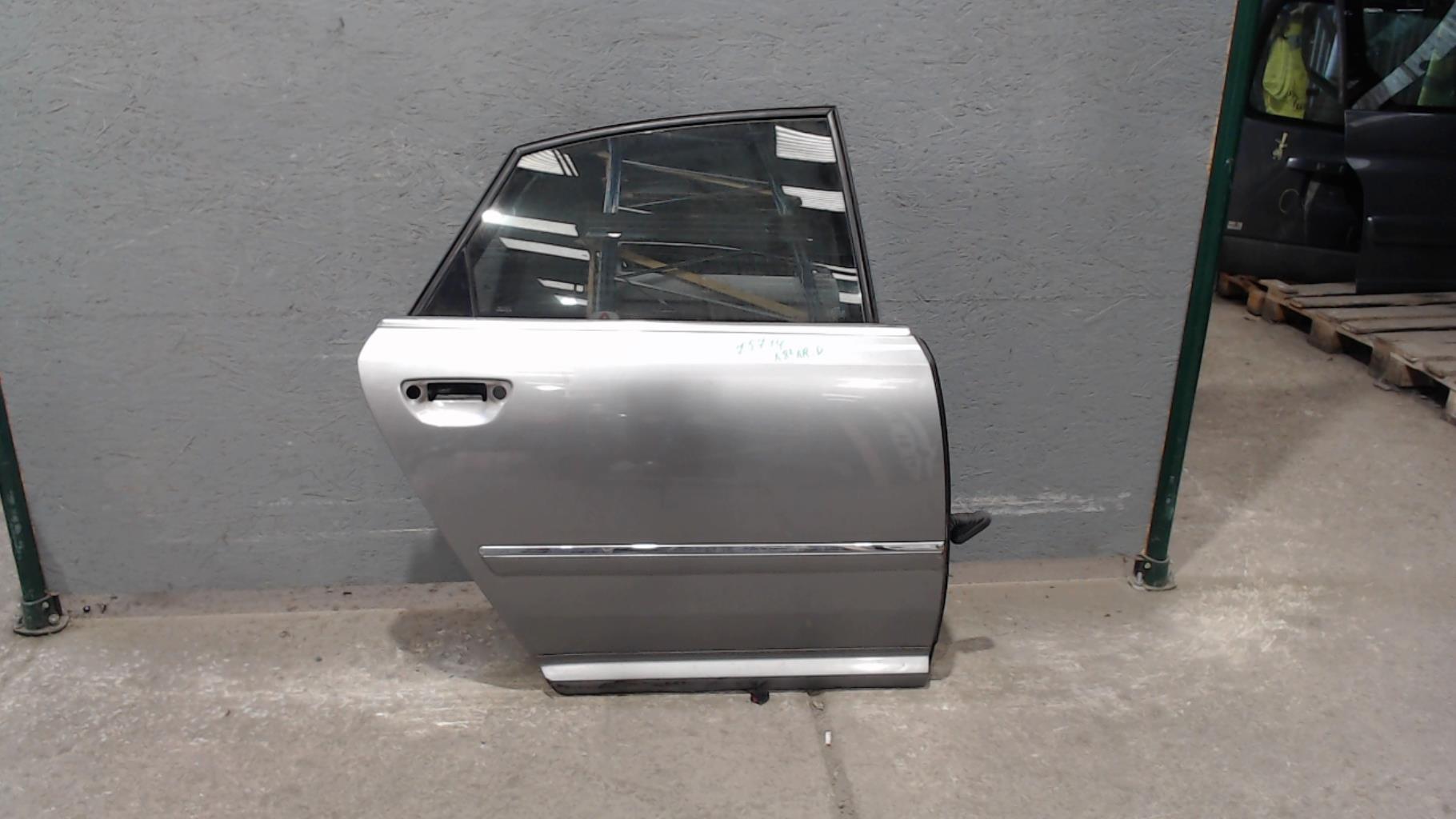 Porte arriere droit AUDI A8 2 PHASE 1 Diesel - 1