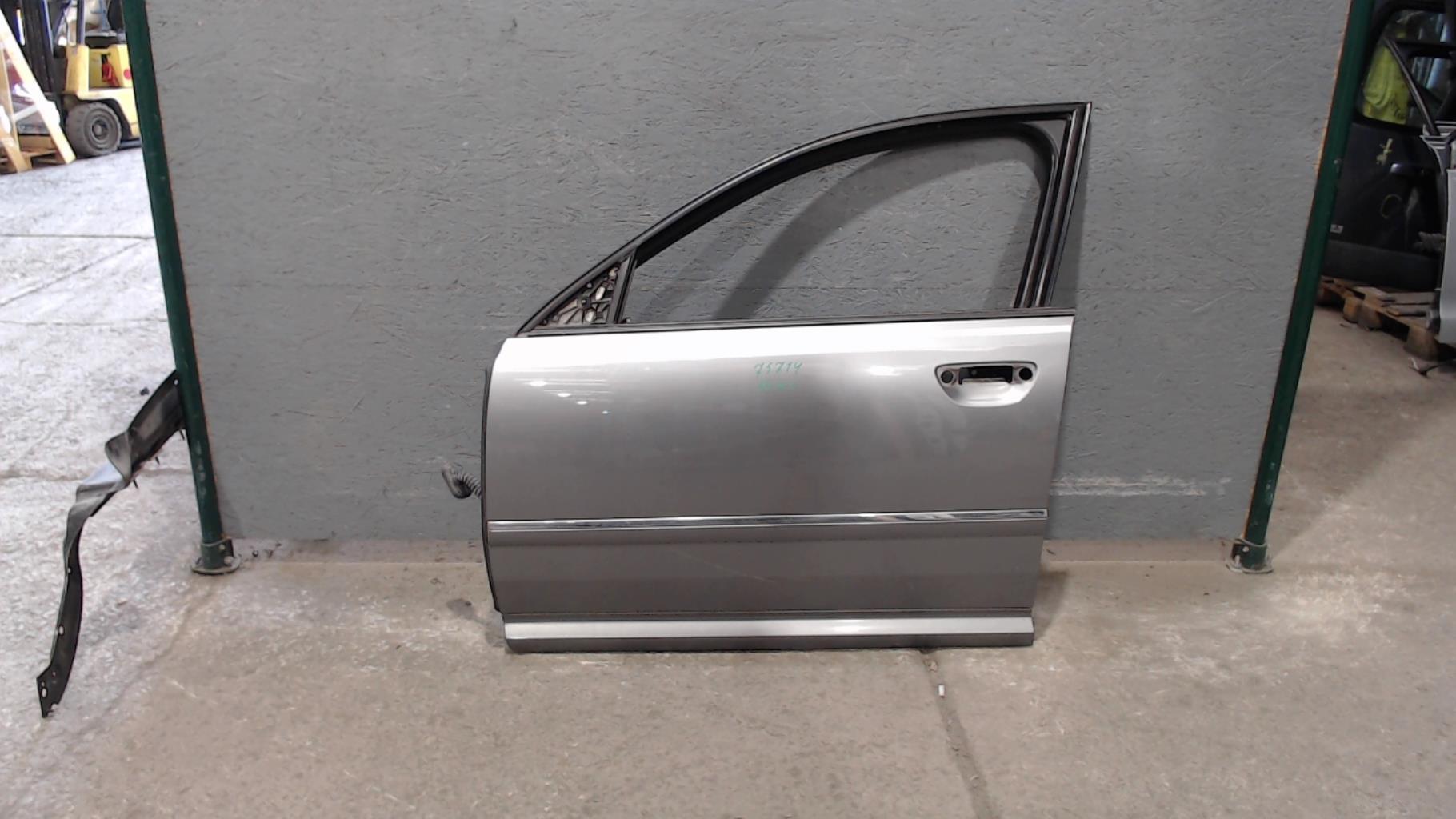 Porte avant gauche AUDI A8 2 PHASE 1 Diesel - 1