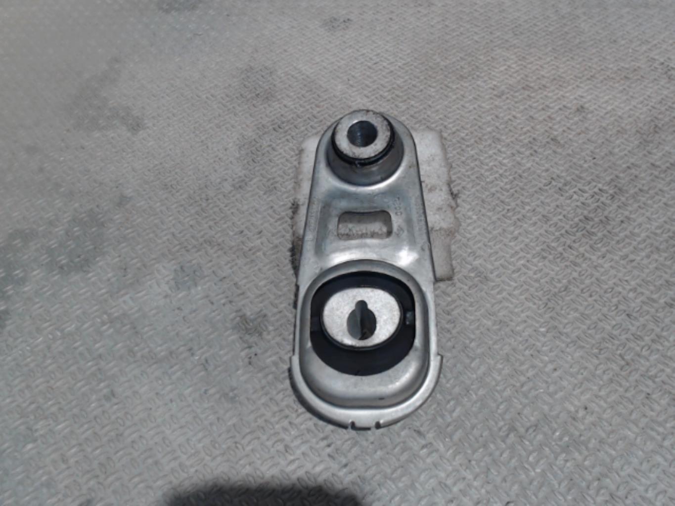 Support moteur RENAULT MEGANE 4 PHASE 1 Essence/Hybride - 1
