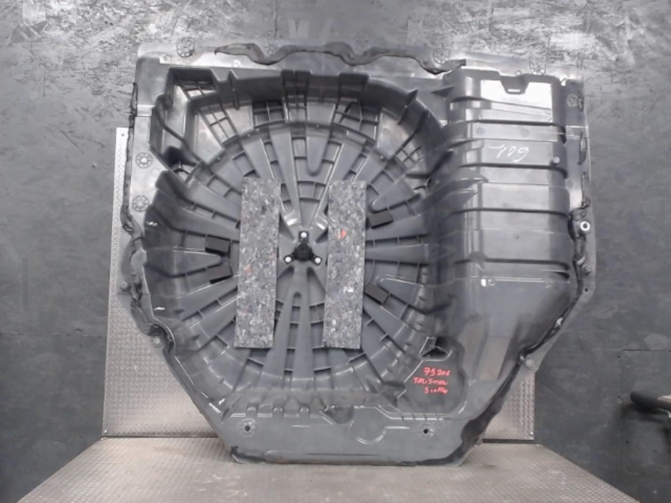 Panier roue de secours RENAULT TALISMAN Essence - 1