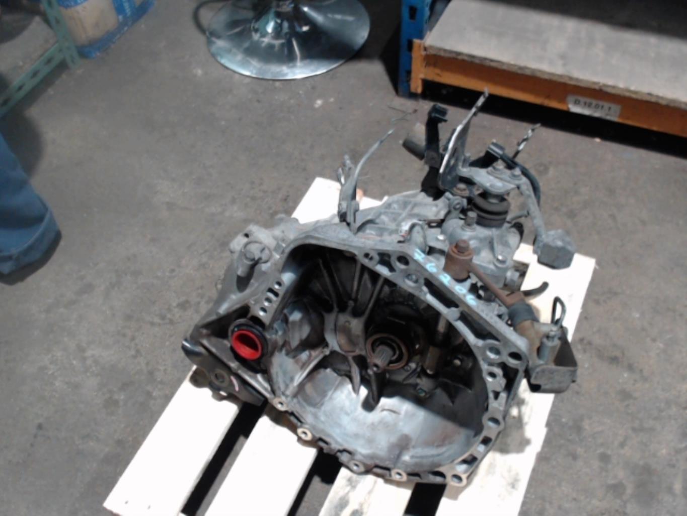 Boite de vitesses TOYOTA YARIS 2 PHASE 1 Essence - 1