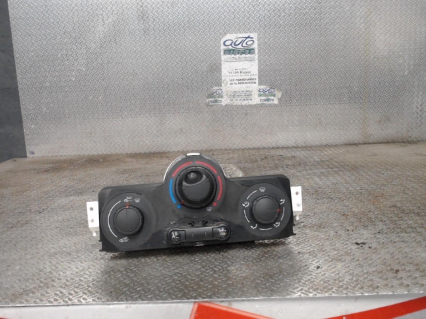 Commande chauffage RENAULT MEGANE 2 PHASE 2 BREAK Diesel - 1