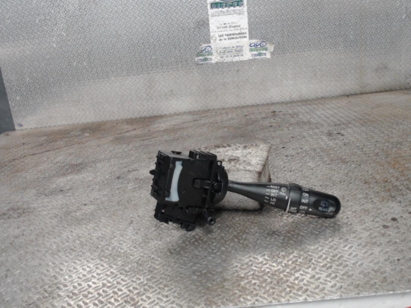 Commodo d'essuie glaces SUZUKI SPLASH Diesel - 1