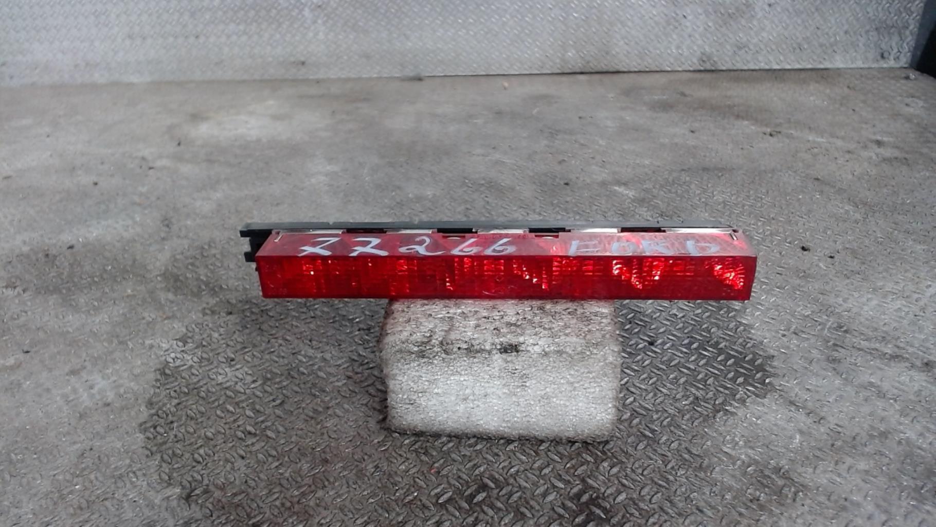 Feu arriere stop central FORD FOCUS 2 PHASE 1 Diesel - 1