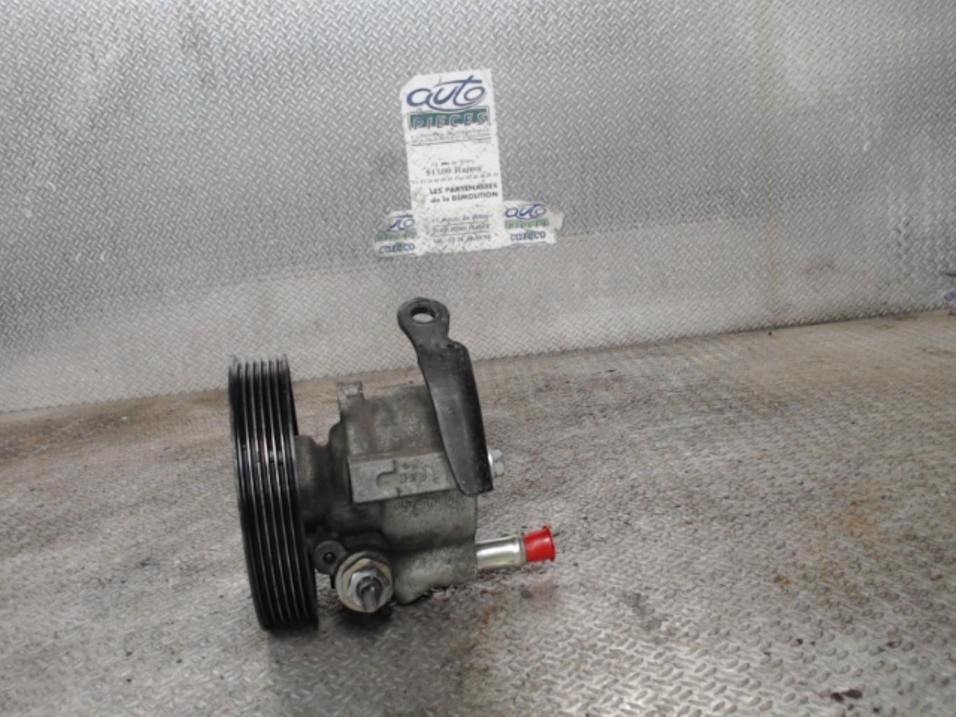 Pompe de direction RENAULT CLIO 2 PHASE 1 Essence - 1