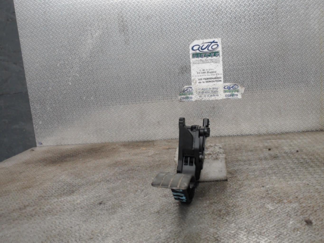 Pedale d'accelerateur RENAULT CLIO 4 PHASE 1 Diesel - 1
