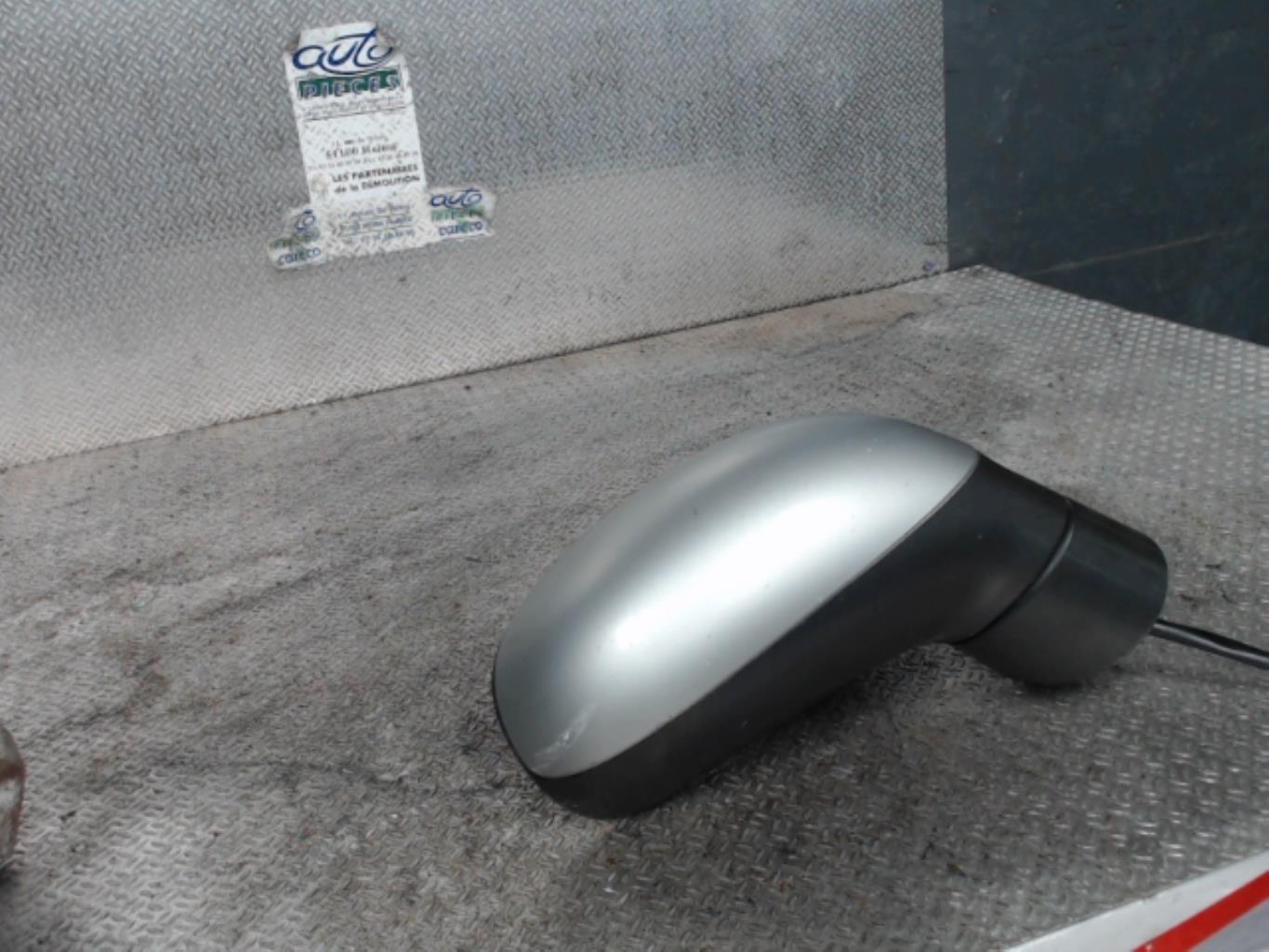 Retroviseur droit SEAT LEON 2 PHASE 1 Diesel - 1