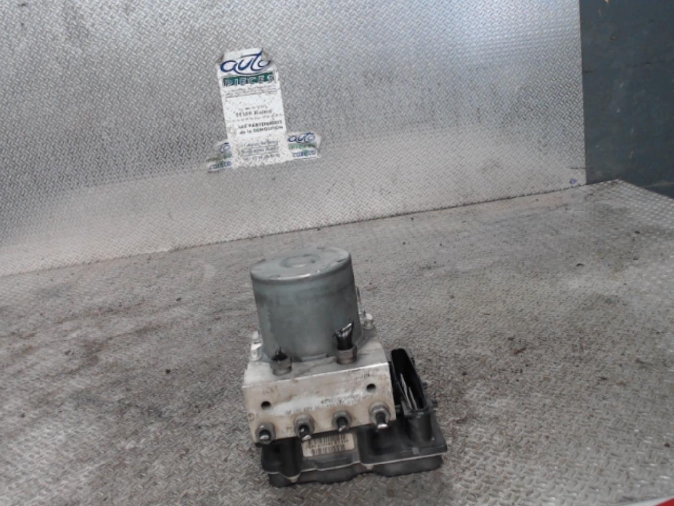 Bloc ABS (freins anti-blocage) CITROEN C4 1 PHASE 1 Diesel - 1