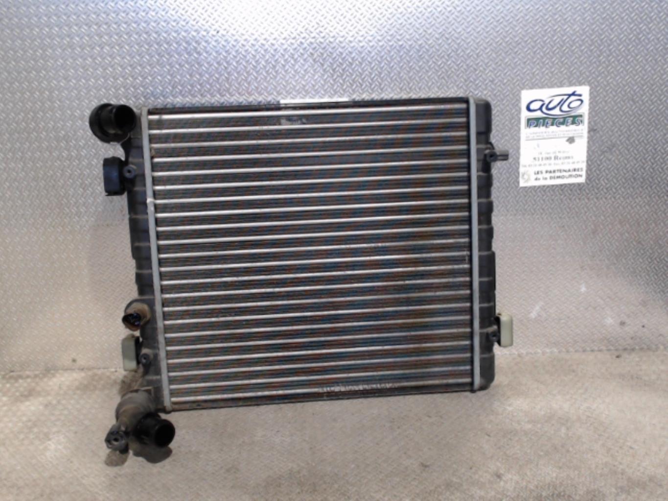 Radiateur eau VOLKSWAGEN GOLF 4 Essence - 1