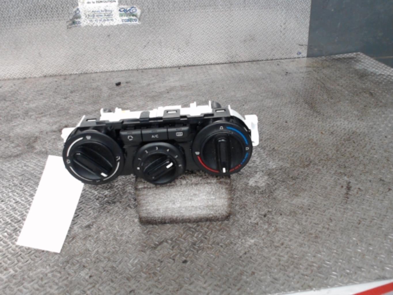 Commande chauffage CITROEN C3 3 PHASE 1 Diesel - 1
