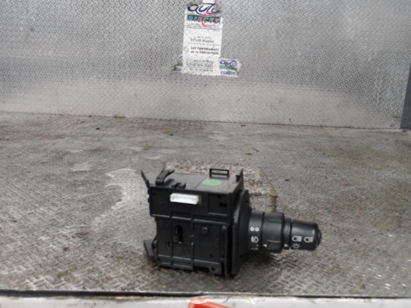 Commodo phare RENAULT SCENIC 2 PHASE 1 Diesel - 1