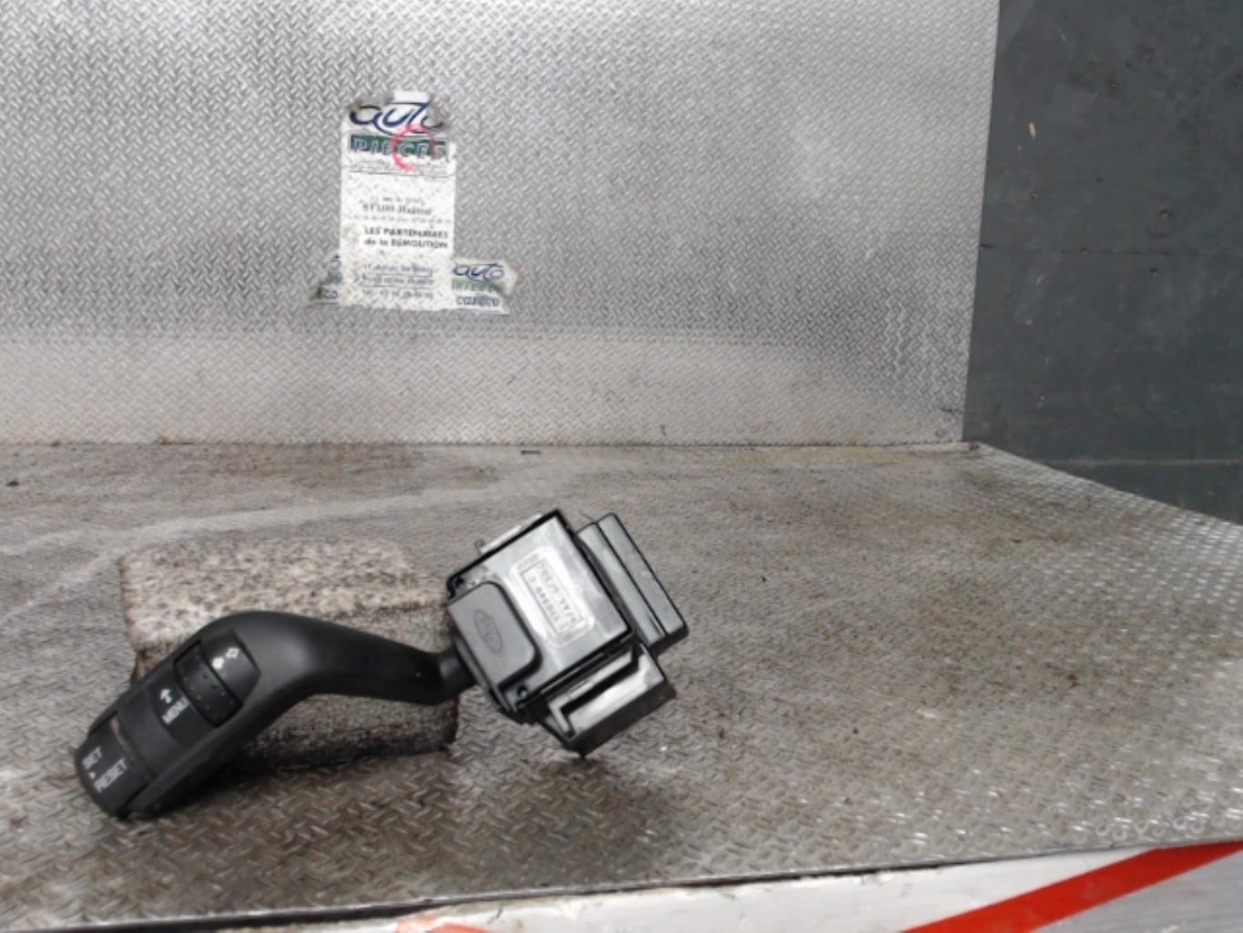 Commodo phare FORD C-MAX 1 PHASE 1 Diesel - 1