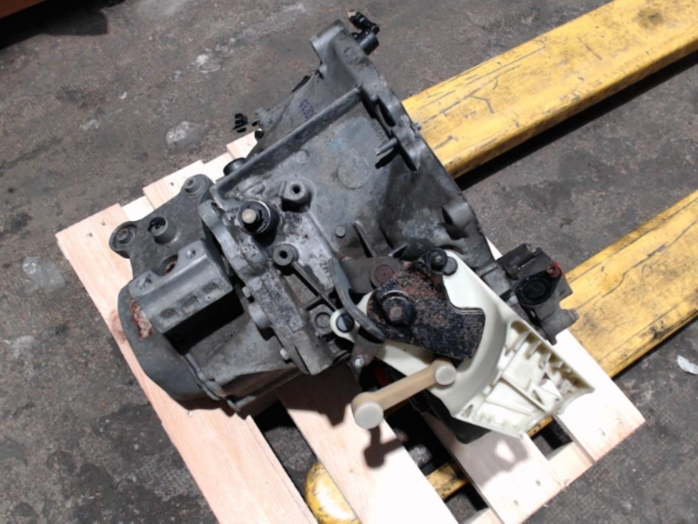 Boite de vitesses PEUGEOT 207 PHASE 1 Essence - 1
