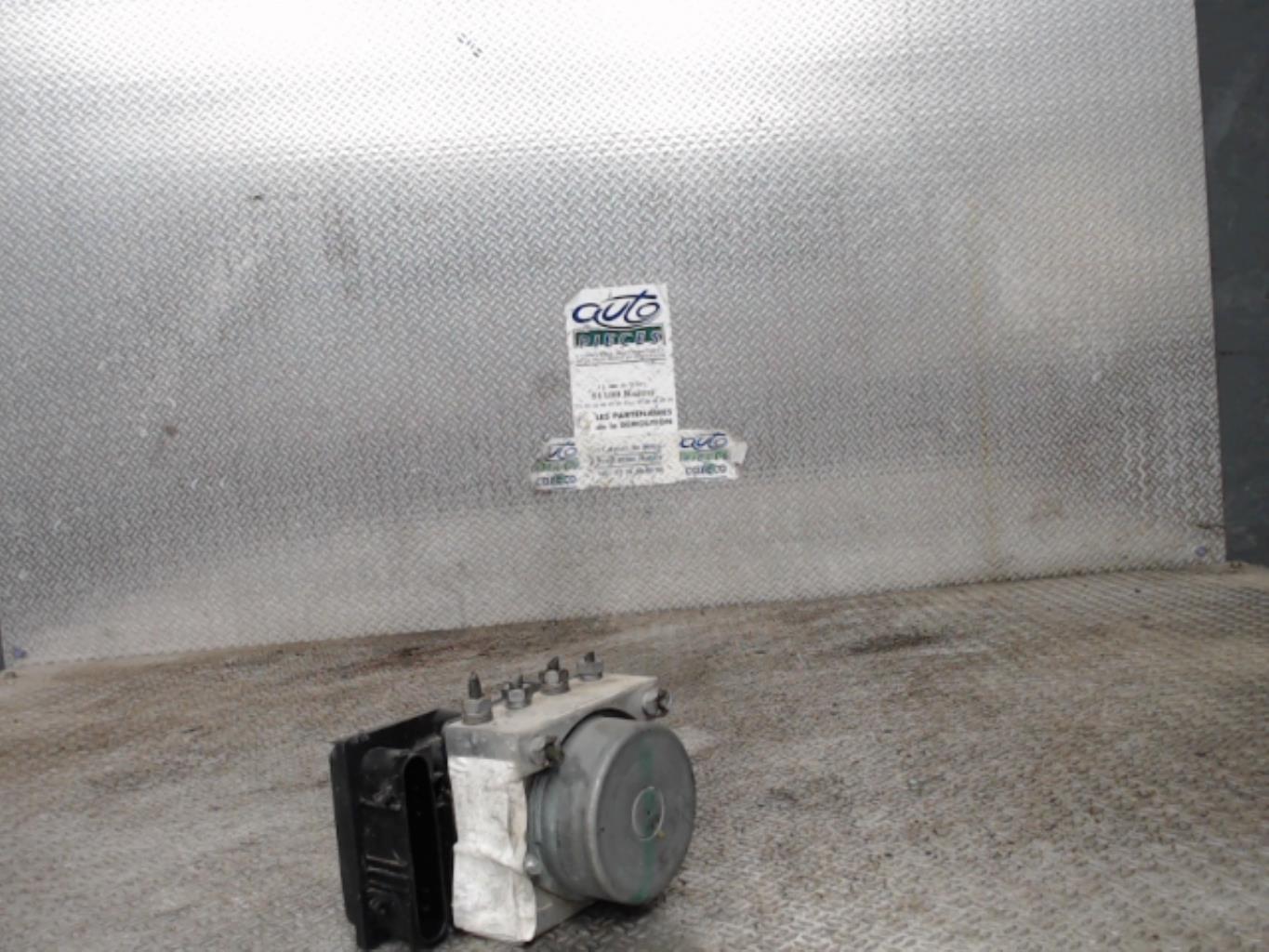Bloc ABS (freins anti-blocage) RENAULT KANGOO 2 PHASE 1 Essence - 1