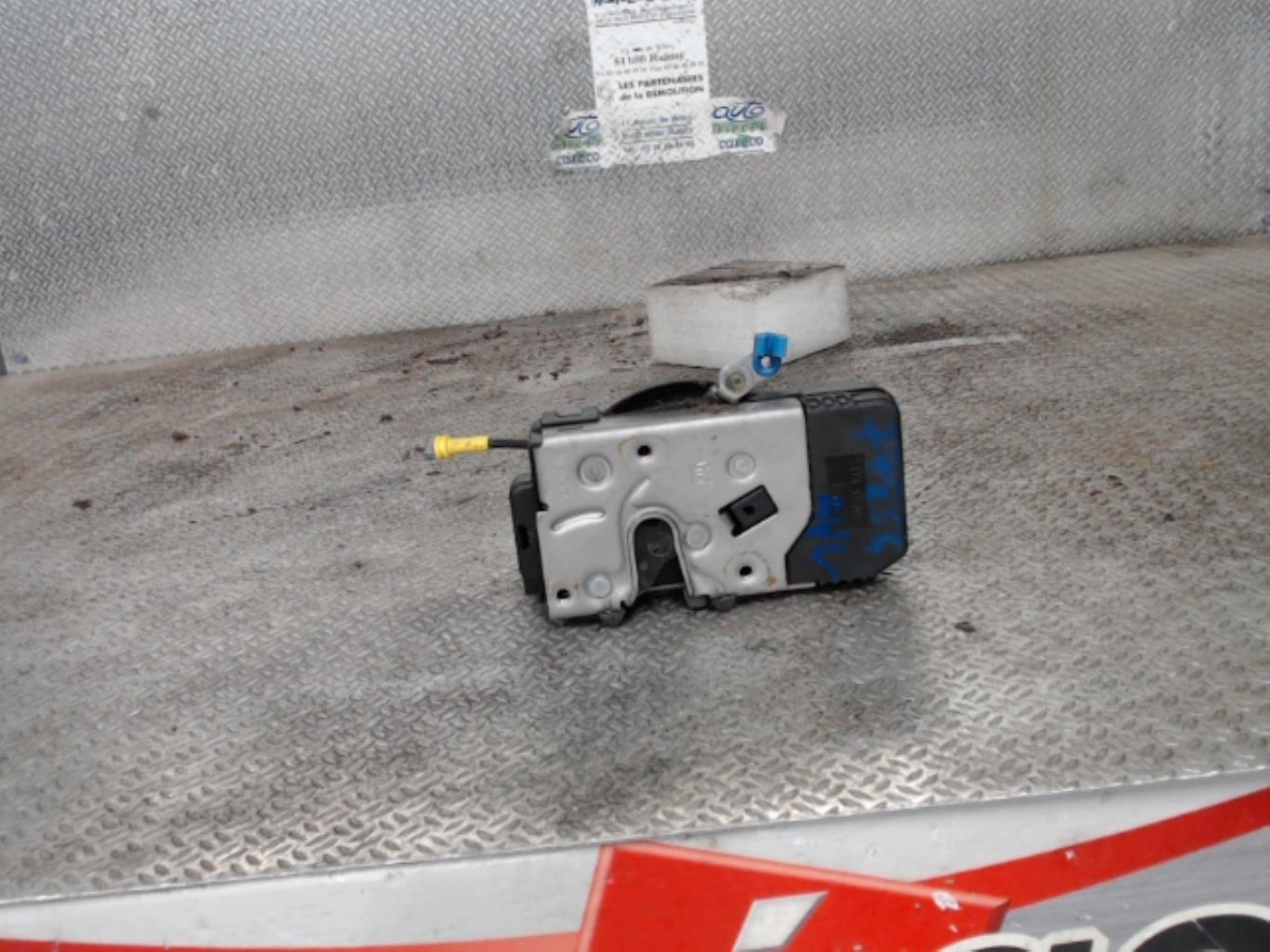 Fermeture centralisee avant gauche RENAULT TRAFIC 2 PHASE 1 Diesel - 1